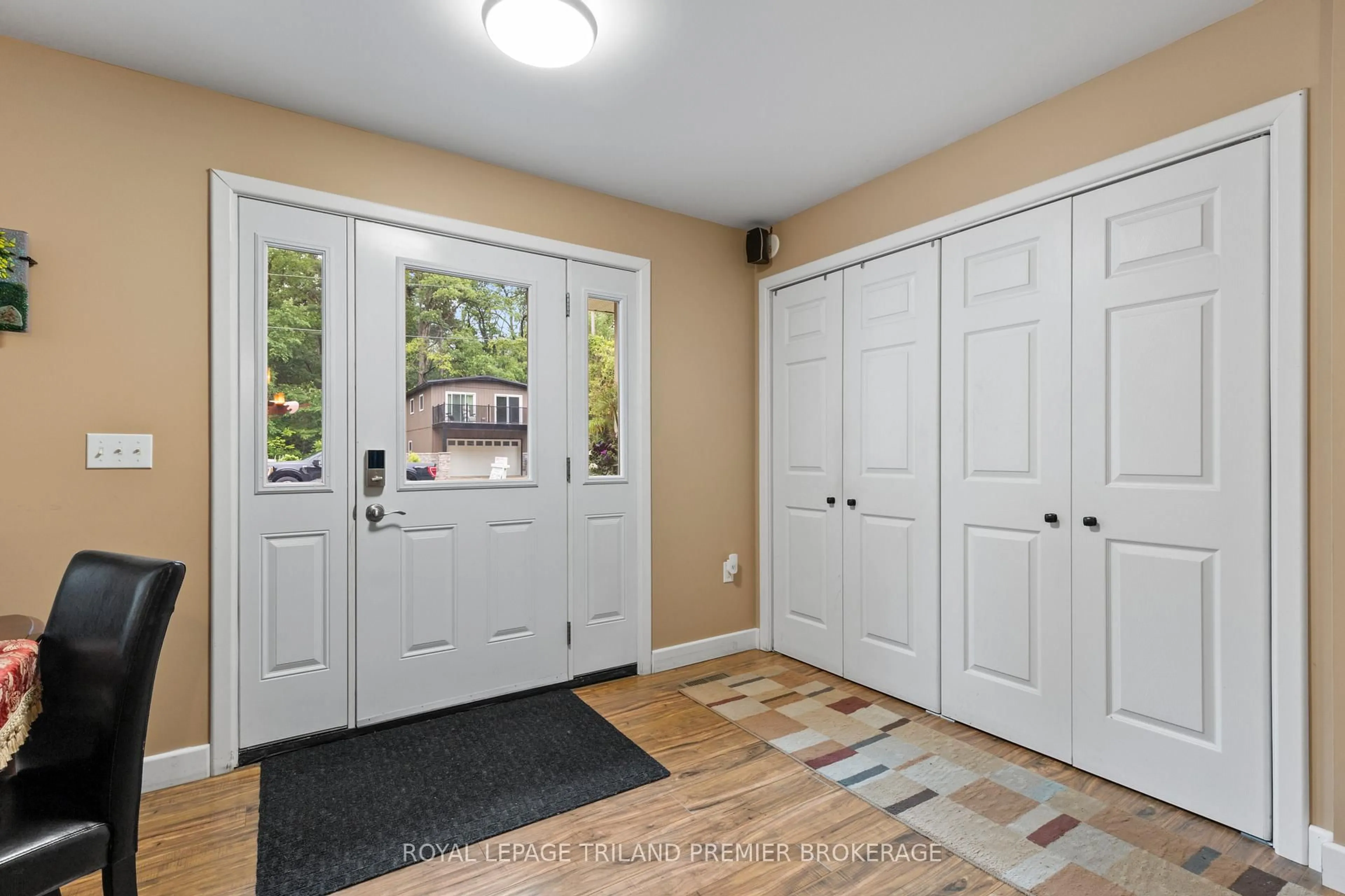 Indoor entryway for 7710 Clayton St, Lambton Shores Ontario N0M 2L0