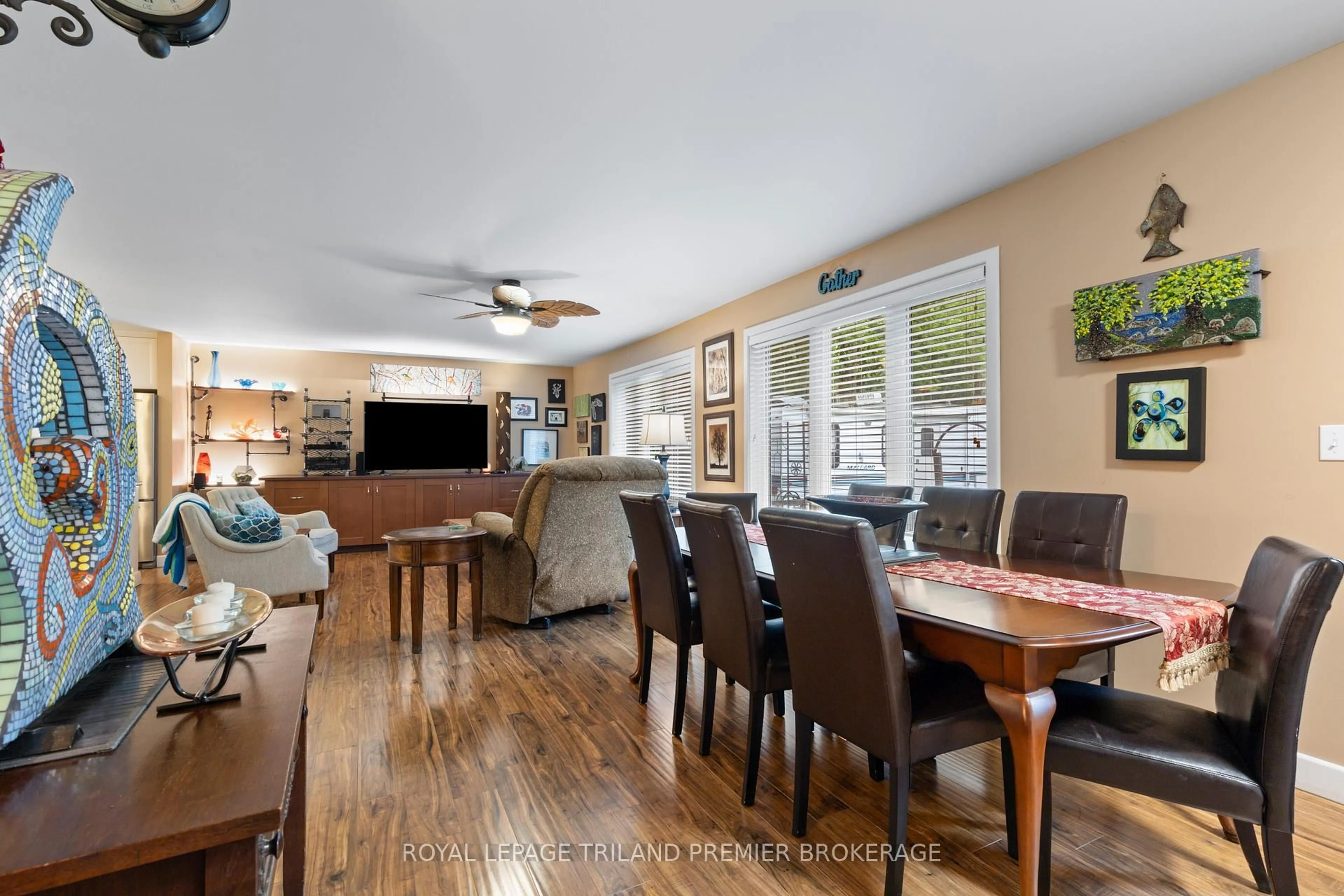 Dining room, wood/laminate floor for 7710 Clayton St, Lambton Shores Ontario N0M 2L0