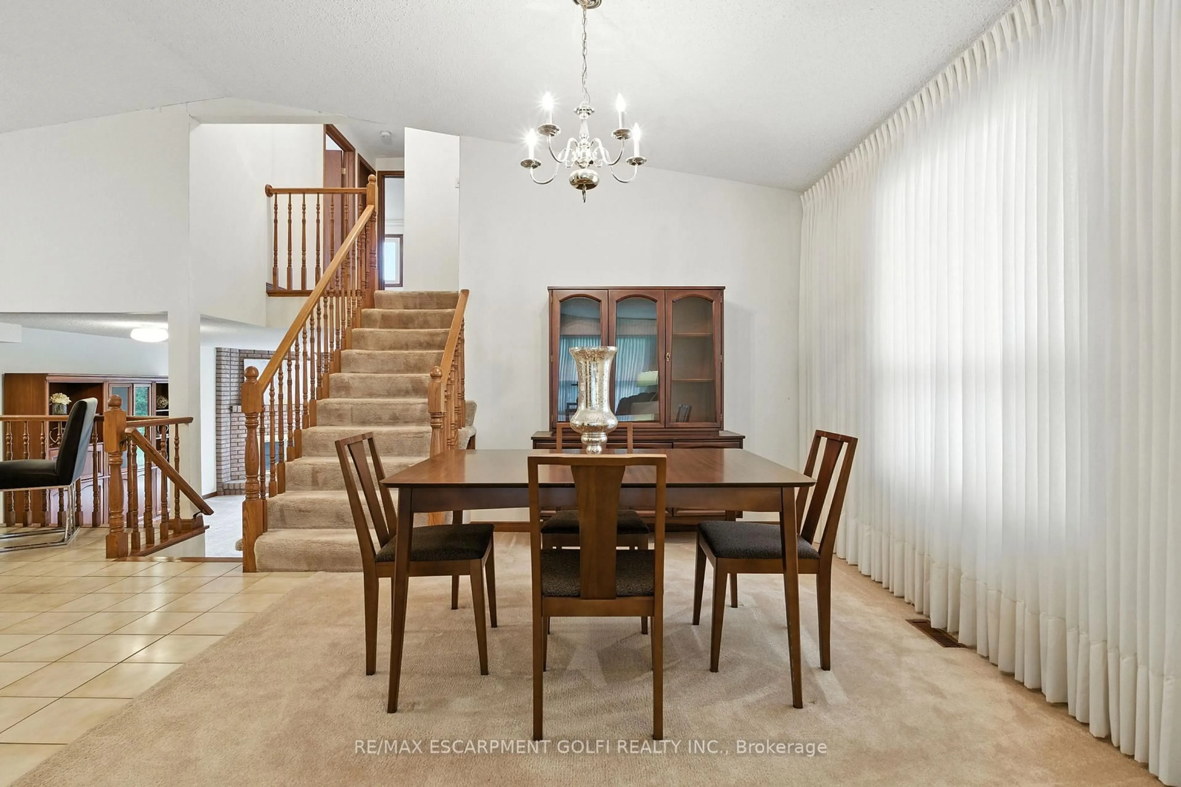 Dining room, unknown for 24 Ellington Ave, Hamilton Ontario L8E 4E9