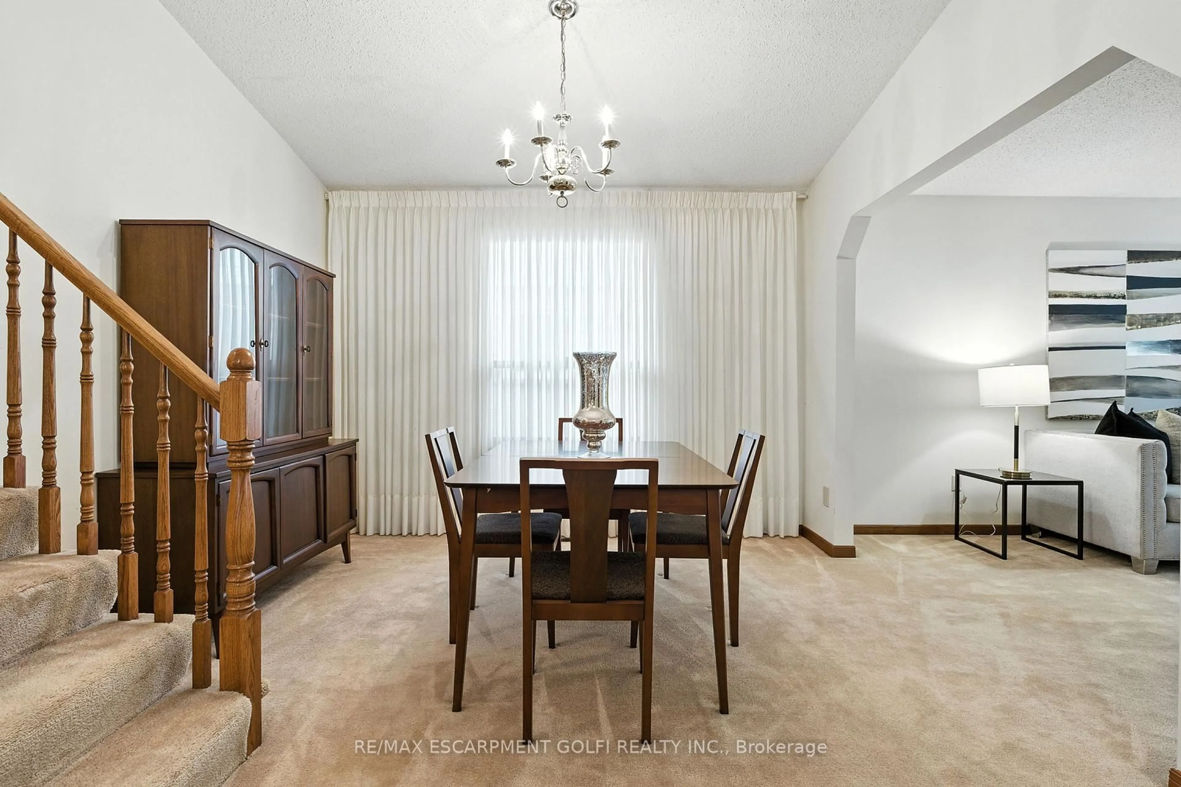 Dining room, unknown for 24 Ellington Ave, Hamilton Ontario L8E 4E9