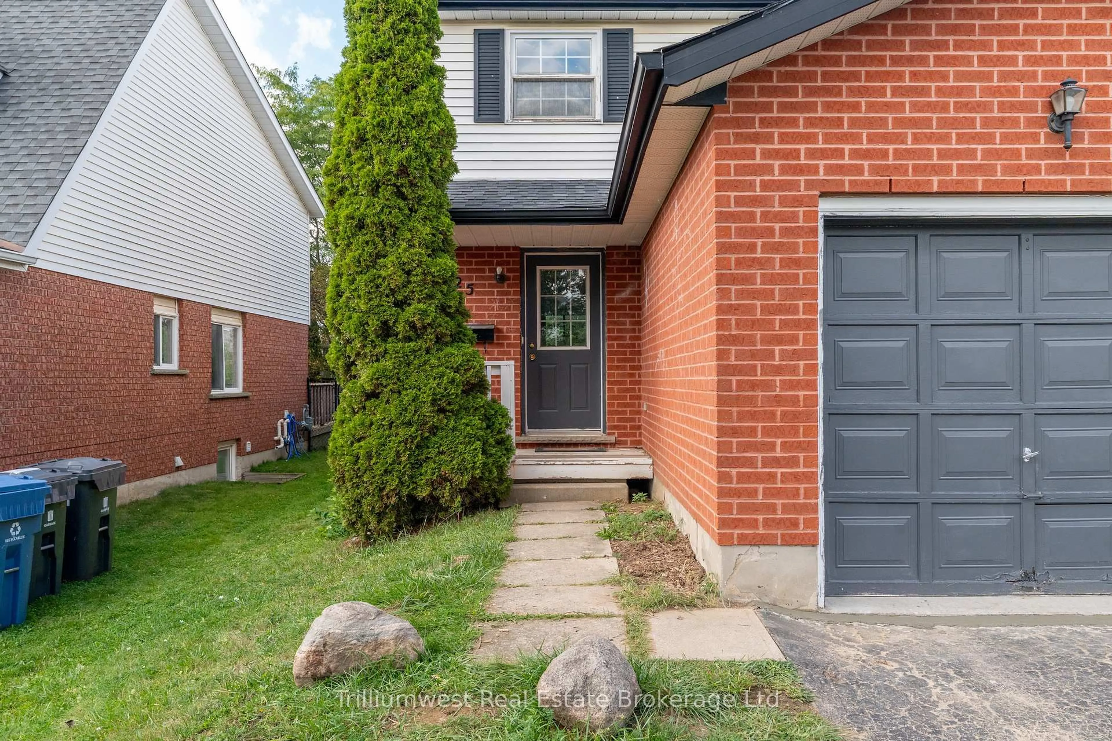 Home with brick exterior material, street for 25 Sidney Cres, Guelph Ontario N1G 4V1