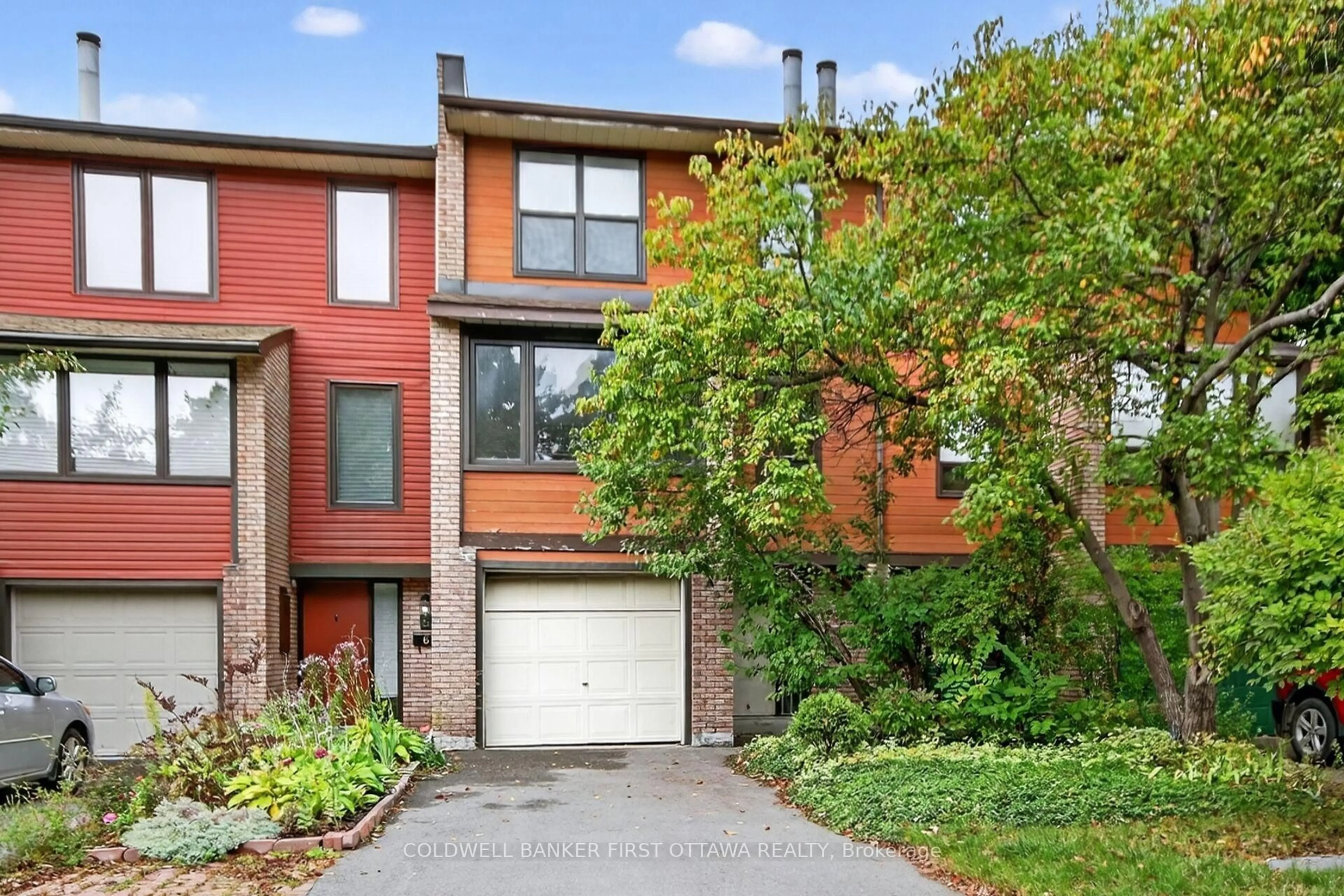 Home with brick exterior material, street for 4 Marielle Crt, Ottawa Ontario K2B 8P4
