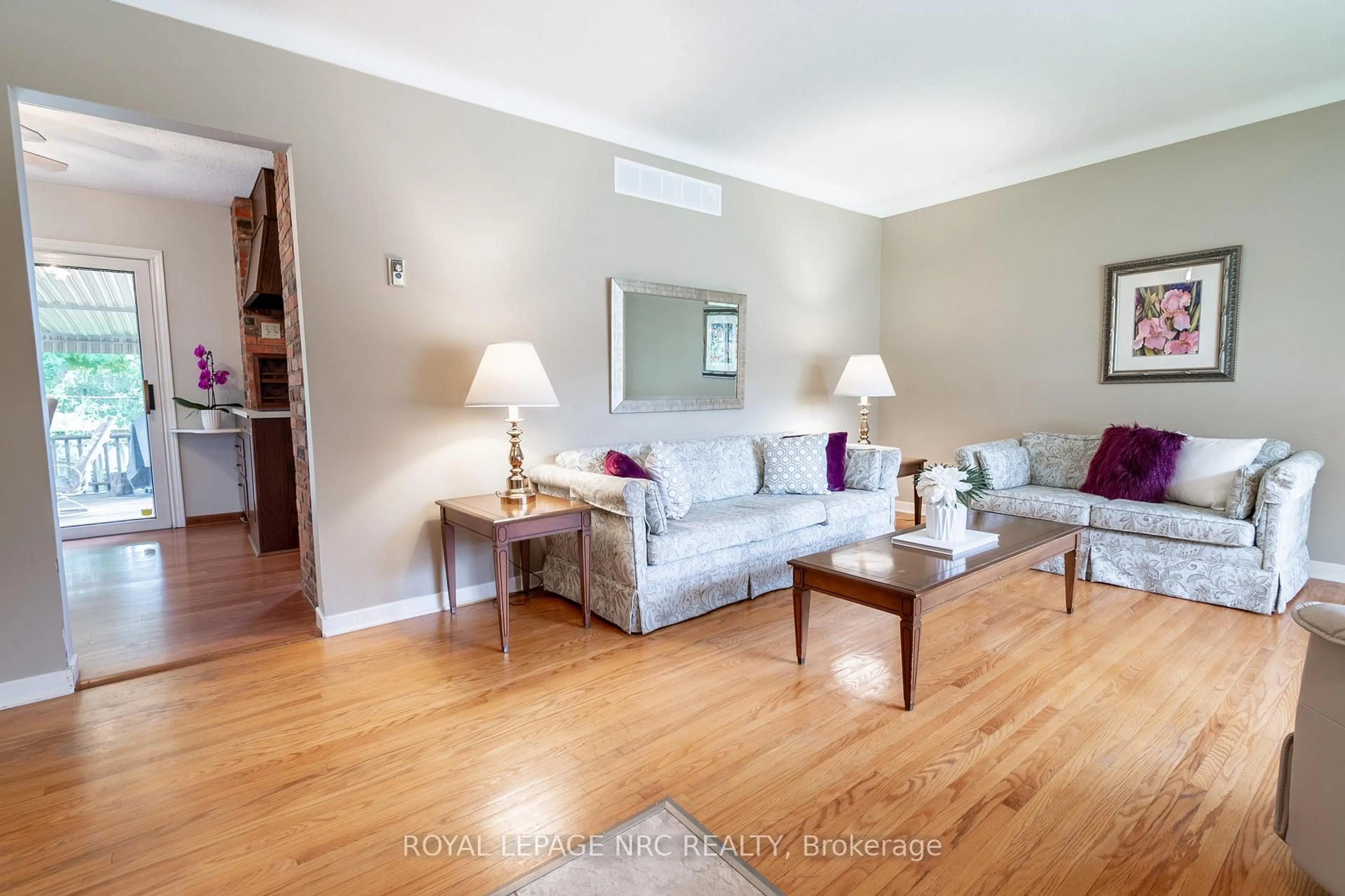 Living room with furniture, unknown for 15 Monique Cres, St. Catharines Ontario L2M 1S8