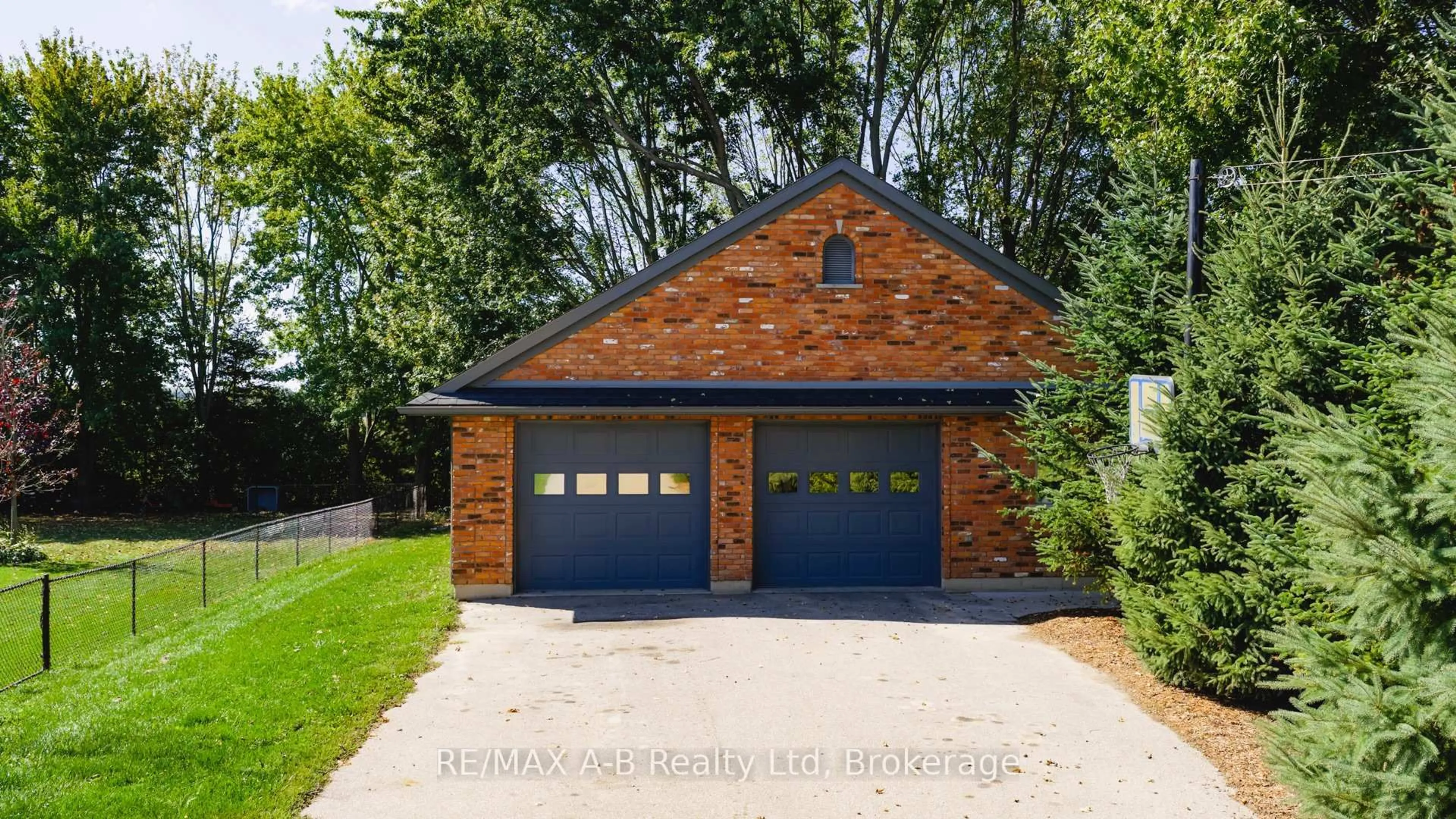 Home with brick exterior material, street for 75 Thames Rd, St. Marys Ontario N4X 1C4