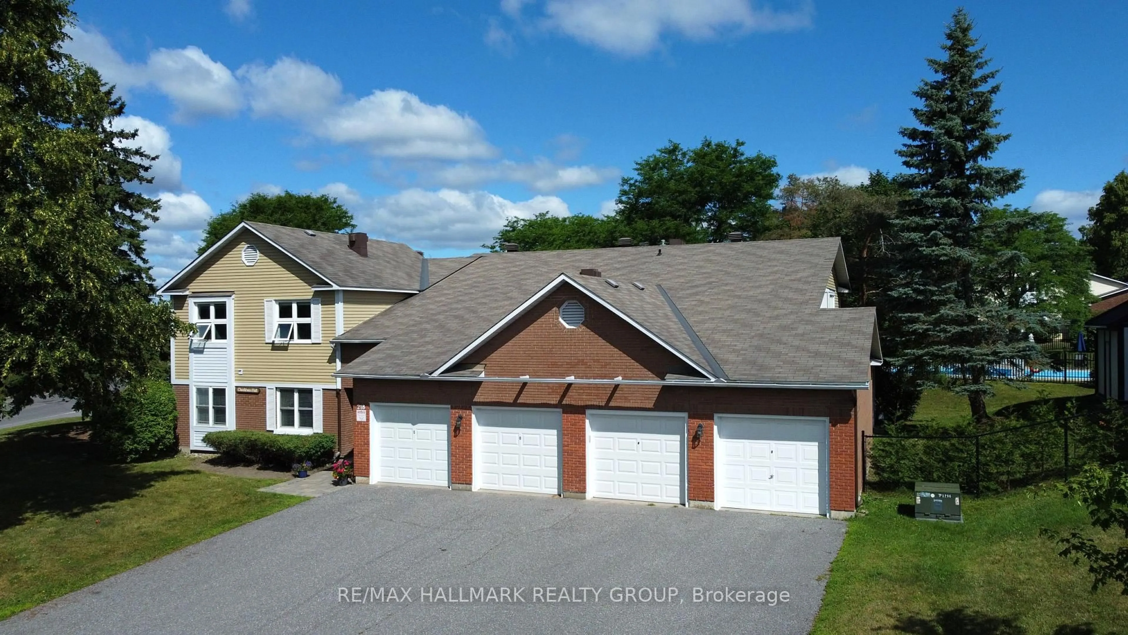 A pic from outside/outdoor area/front of a property/back of a property/a pic from drone, street for 218 D Equestrian Dr #72, Ottawa Ontario K2M 1E2