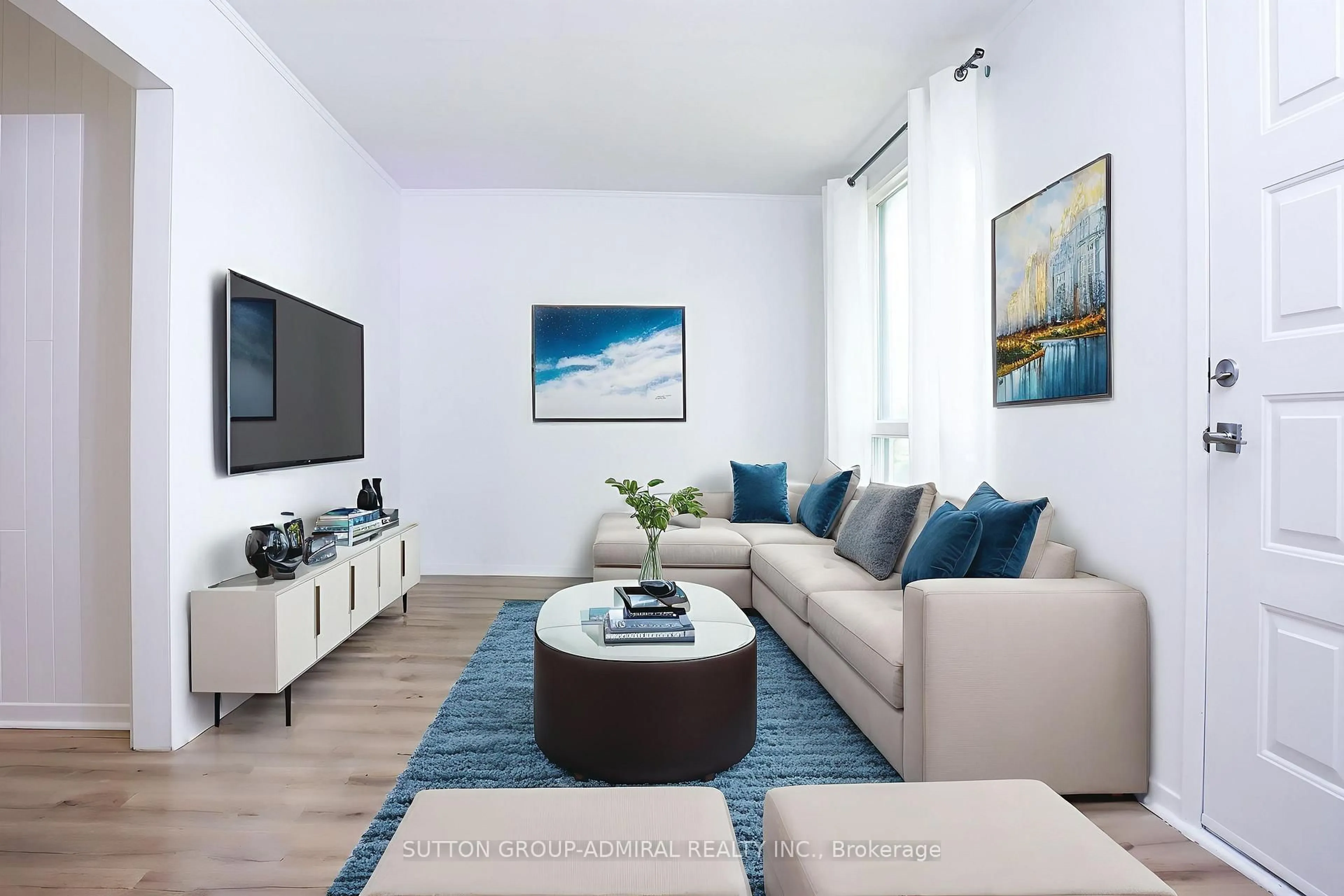 Living room with furniture, unknown for 383 Edmonton St, London East Ontario N5W 4Y6