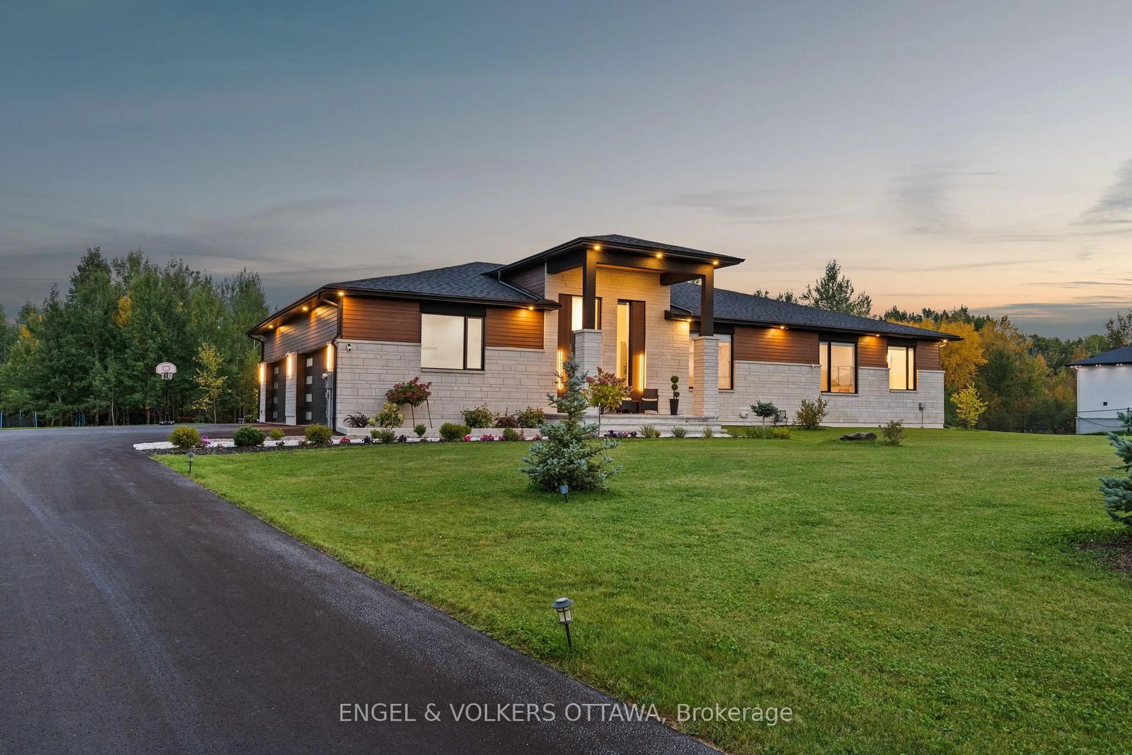 Home with brick exterior material, mountain view for 60 Synergy Way, Ottawa Ontario K2W 0K3