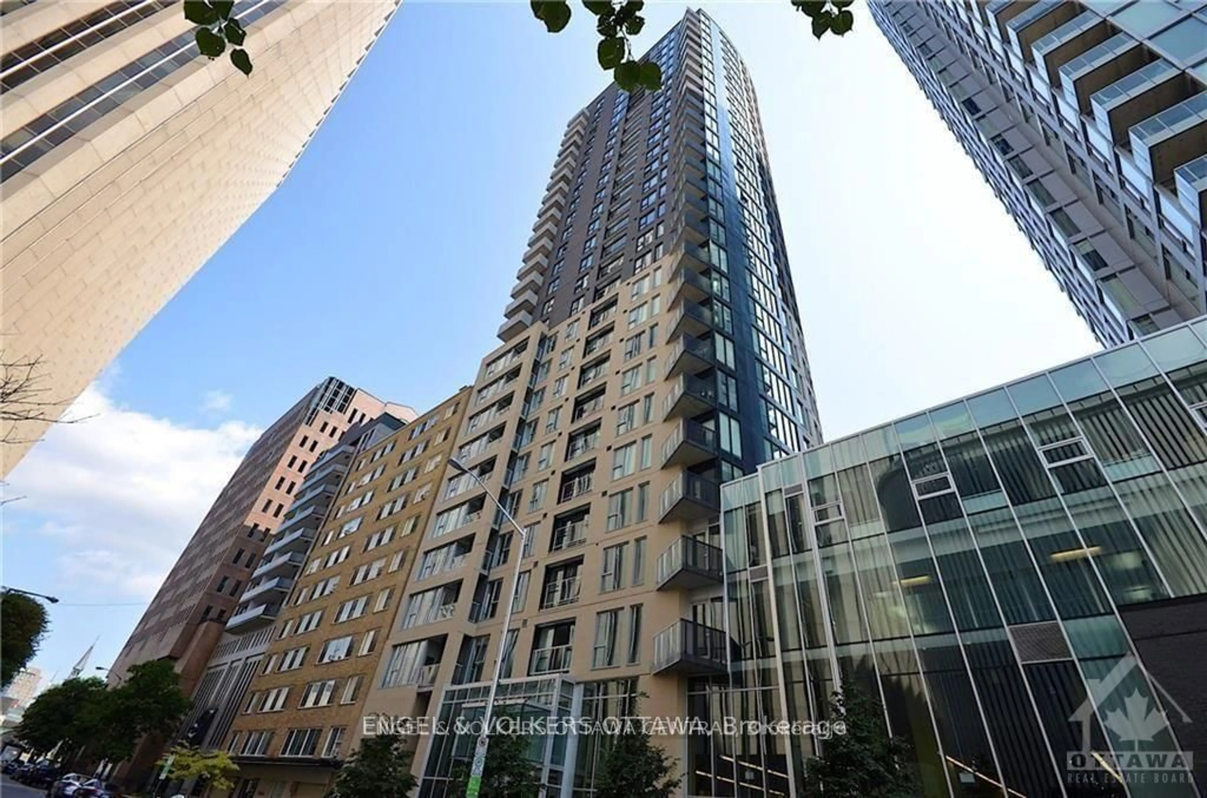 Unknown for 40 Nepean St #501, Ottawa Ontario K2P 0X5