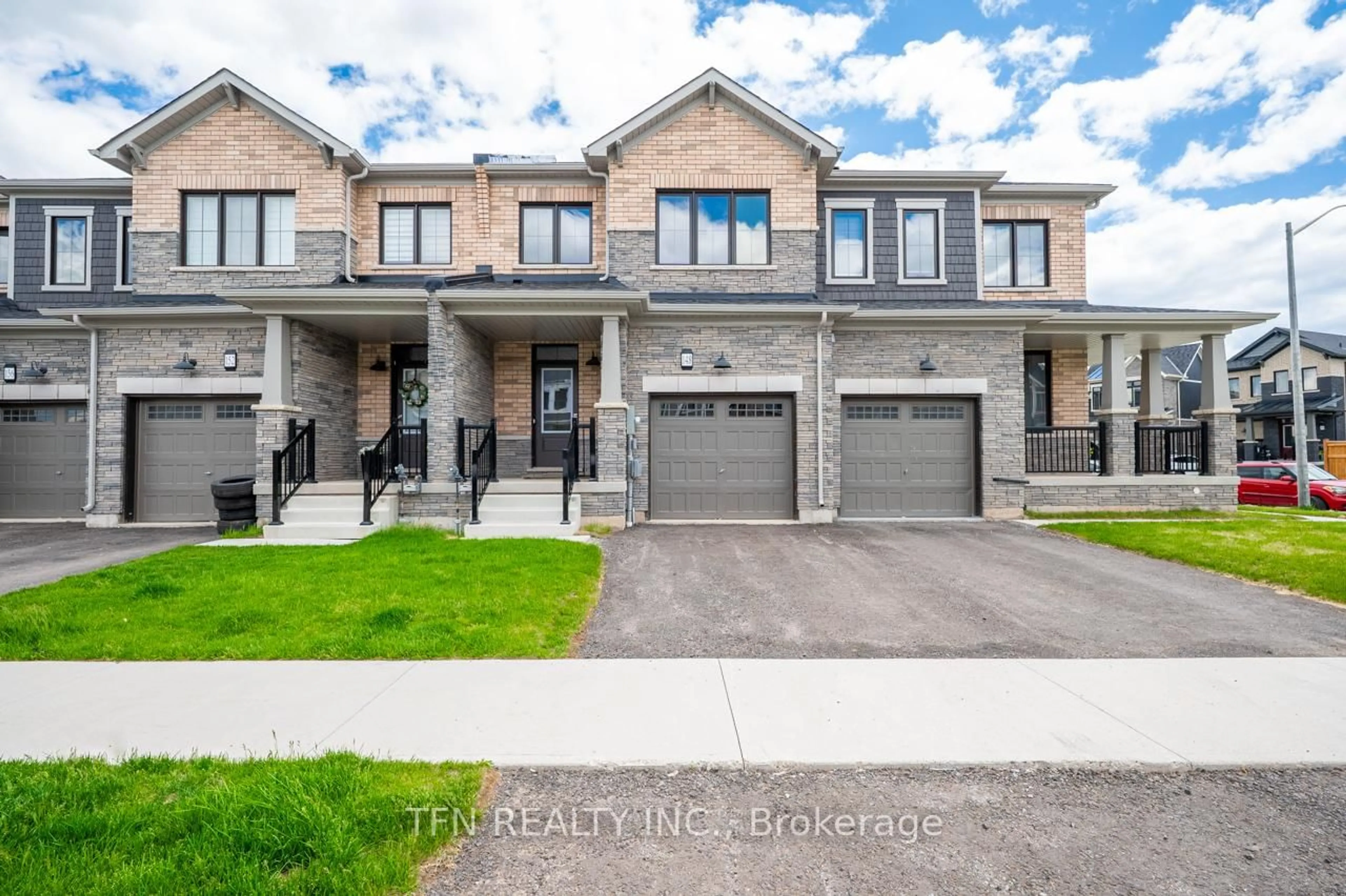 Home with brick exterior material, street for 148 Keelson St, Welland Ontario L3B 0M4