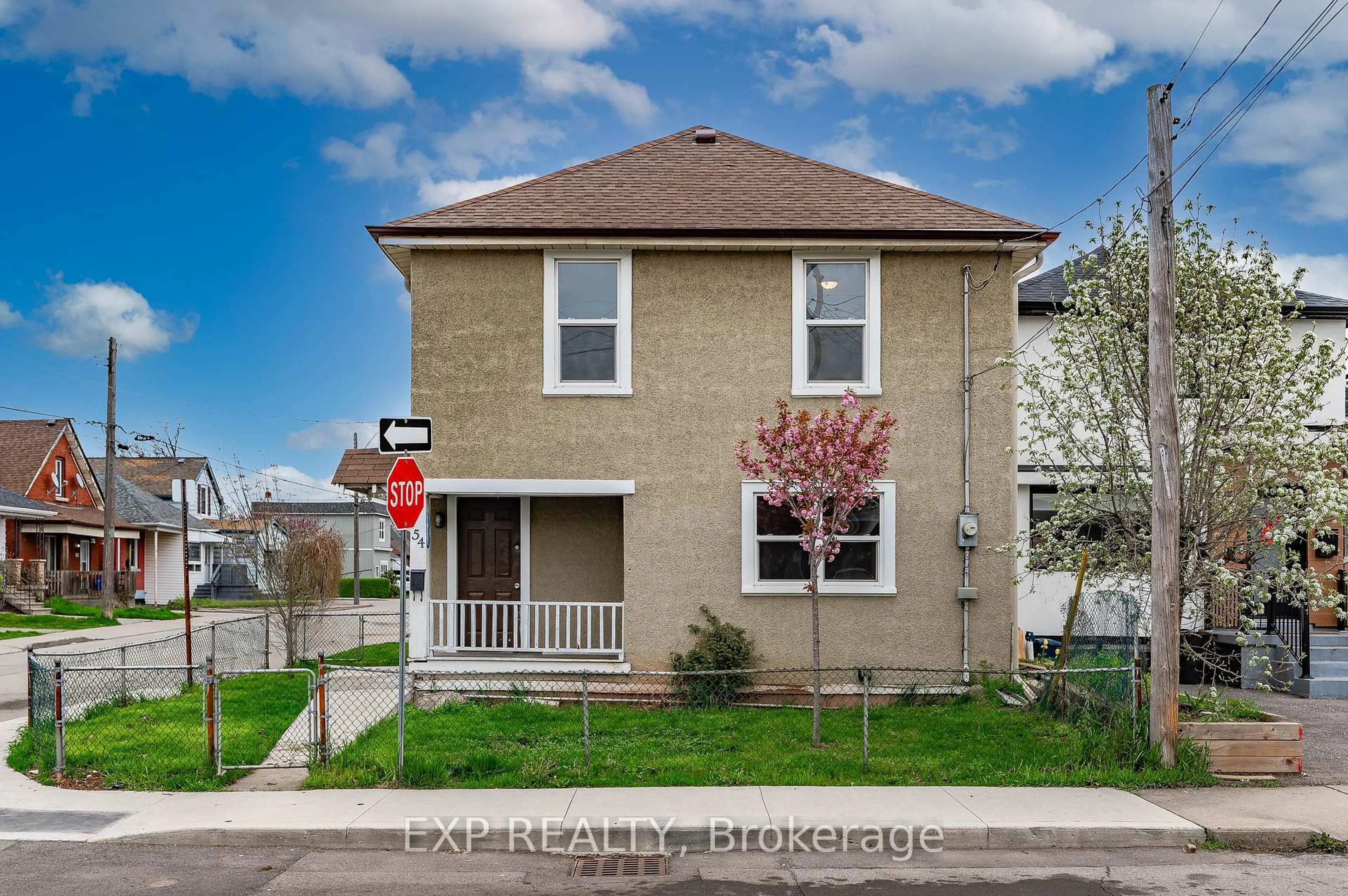 Home with brick exterior material, street for 54 Frederick Ave, Hamilton Ontario L8H 4K4