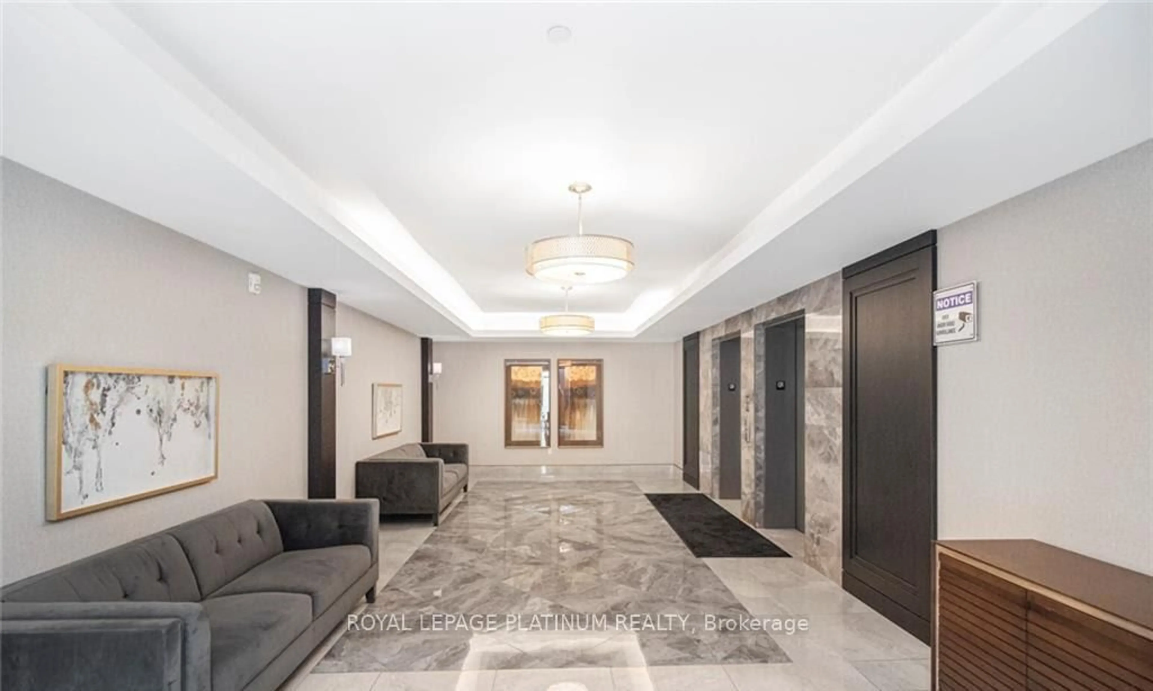 Lobby for 125 Shoreview Pl #233, Hamilton Ontario L8E 0K3