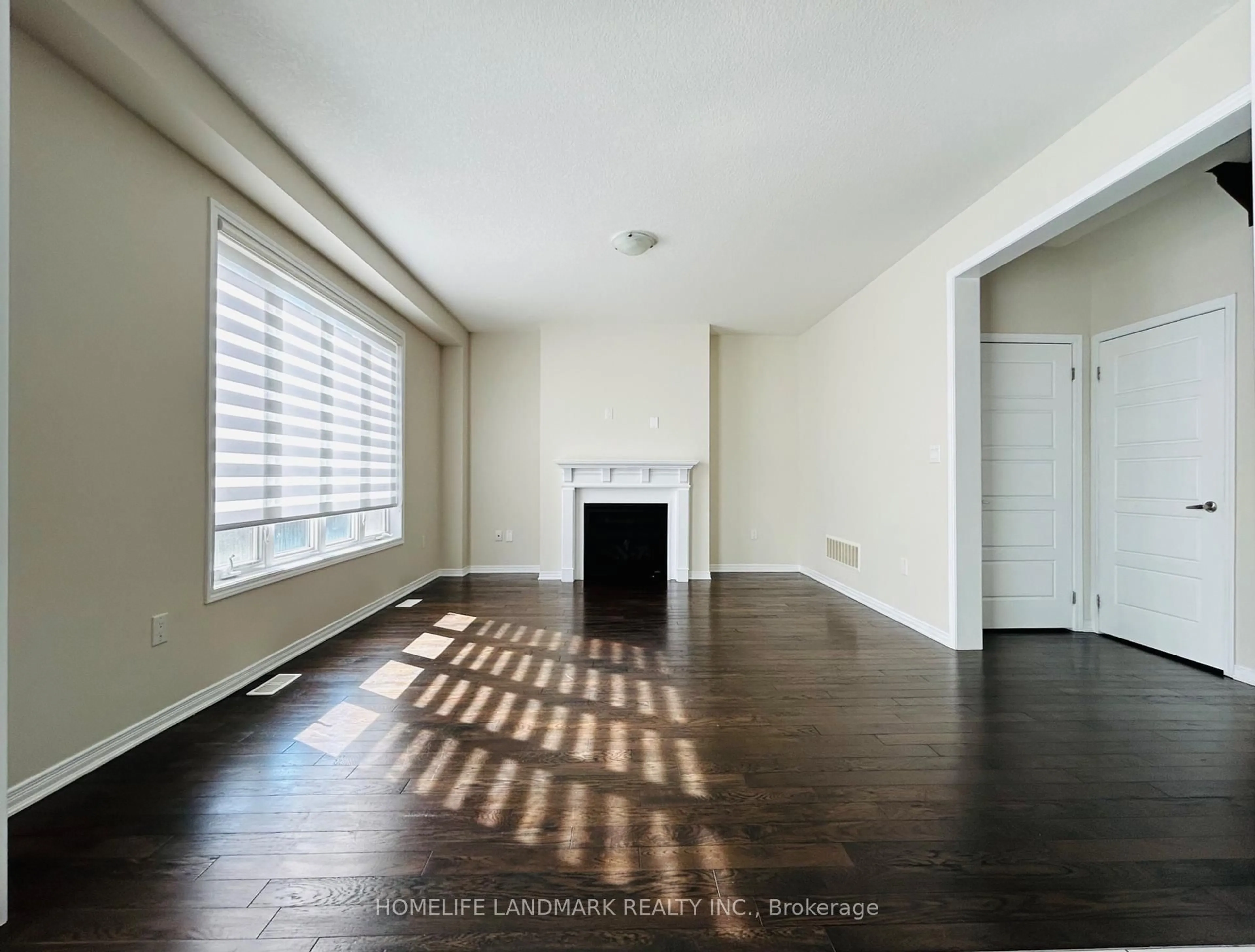 A pic of a room for 97 Cactus Cres, Hamilton Ontario L8J 0M3