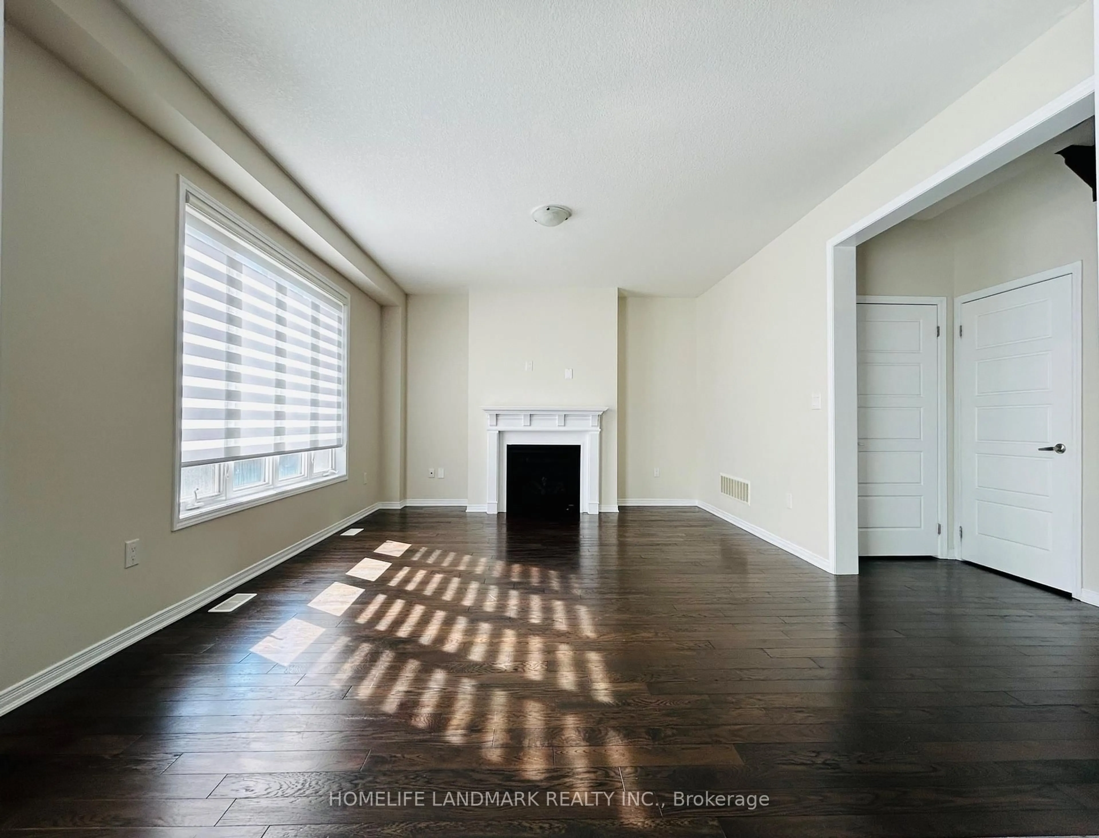 A pic of a room for 97 Cactus Cres, Hamilton Ontario L8J 0M3