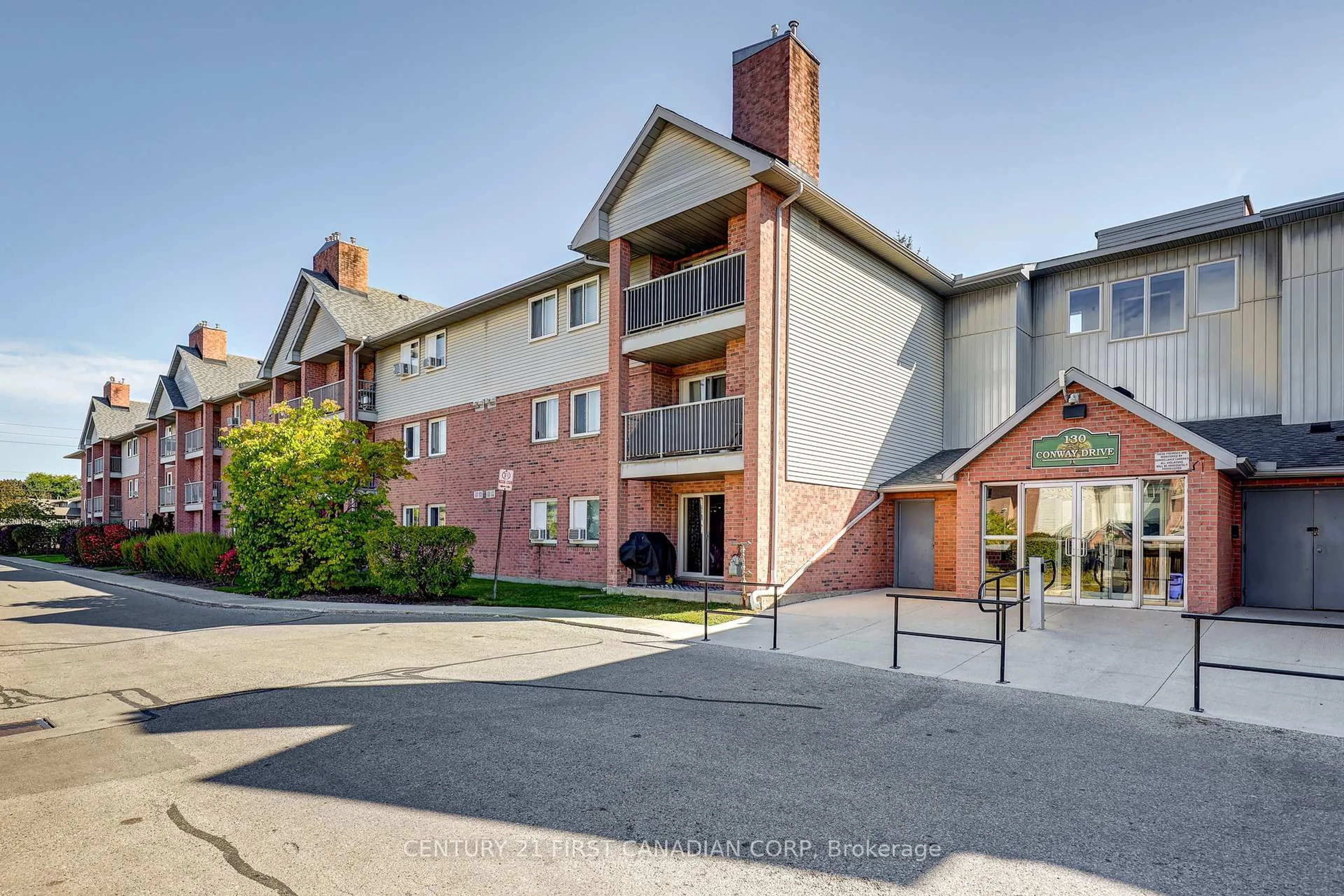 Unknown for 130 Conway Dr #123, London South Ontario N6E 3M9