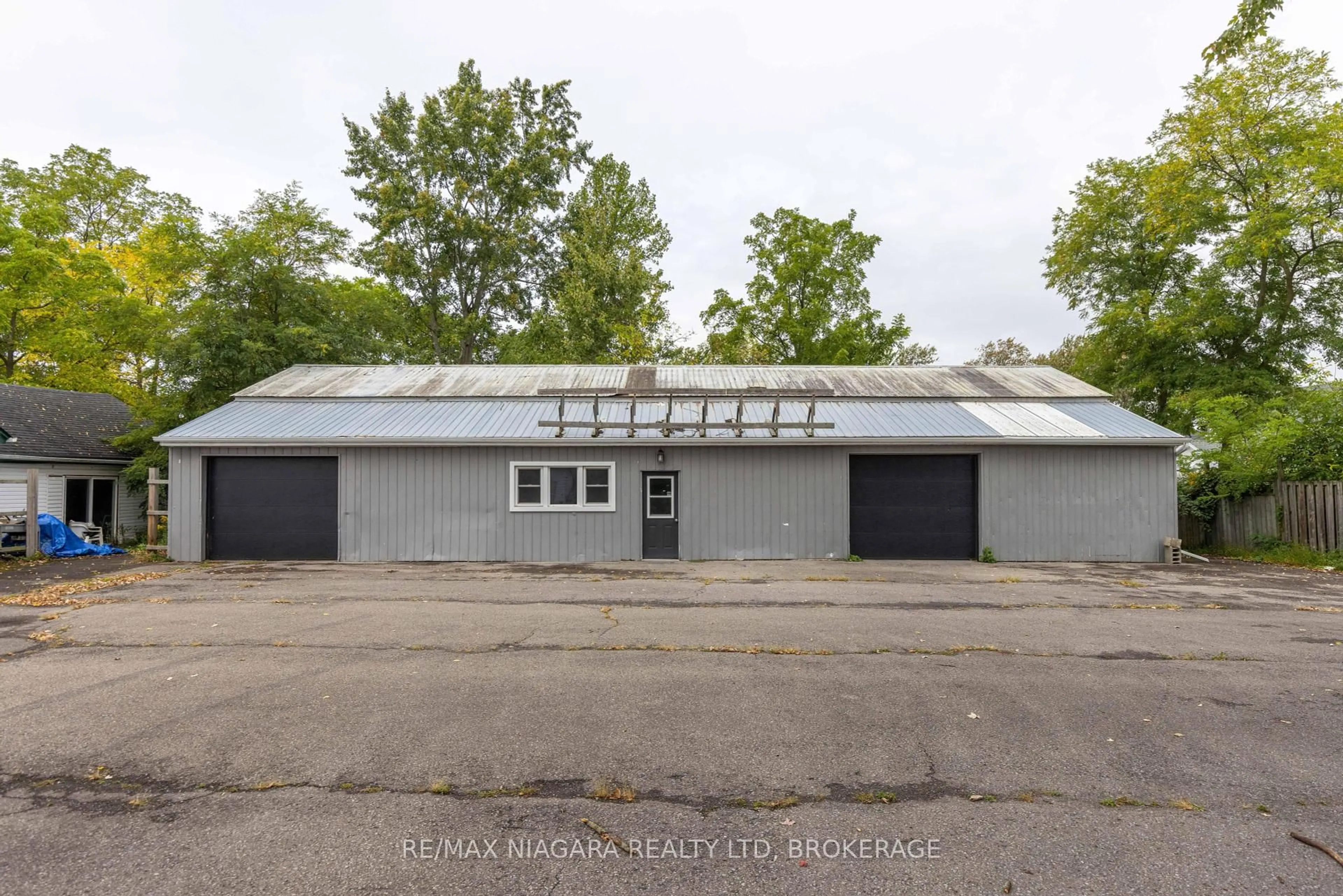 Unknown for 197-199 Ridge Rd, Fort Erie Ontario L0S 1N0