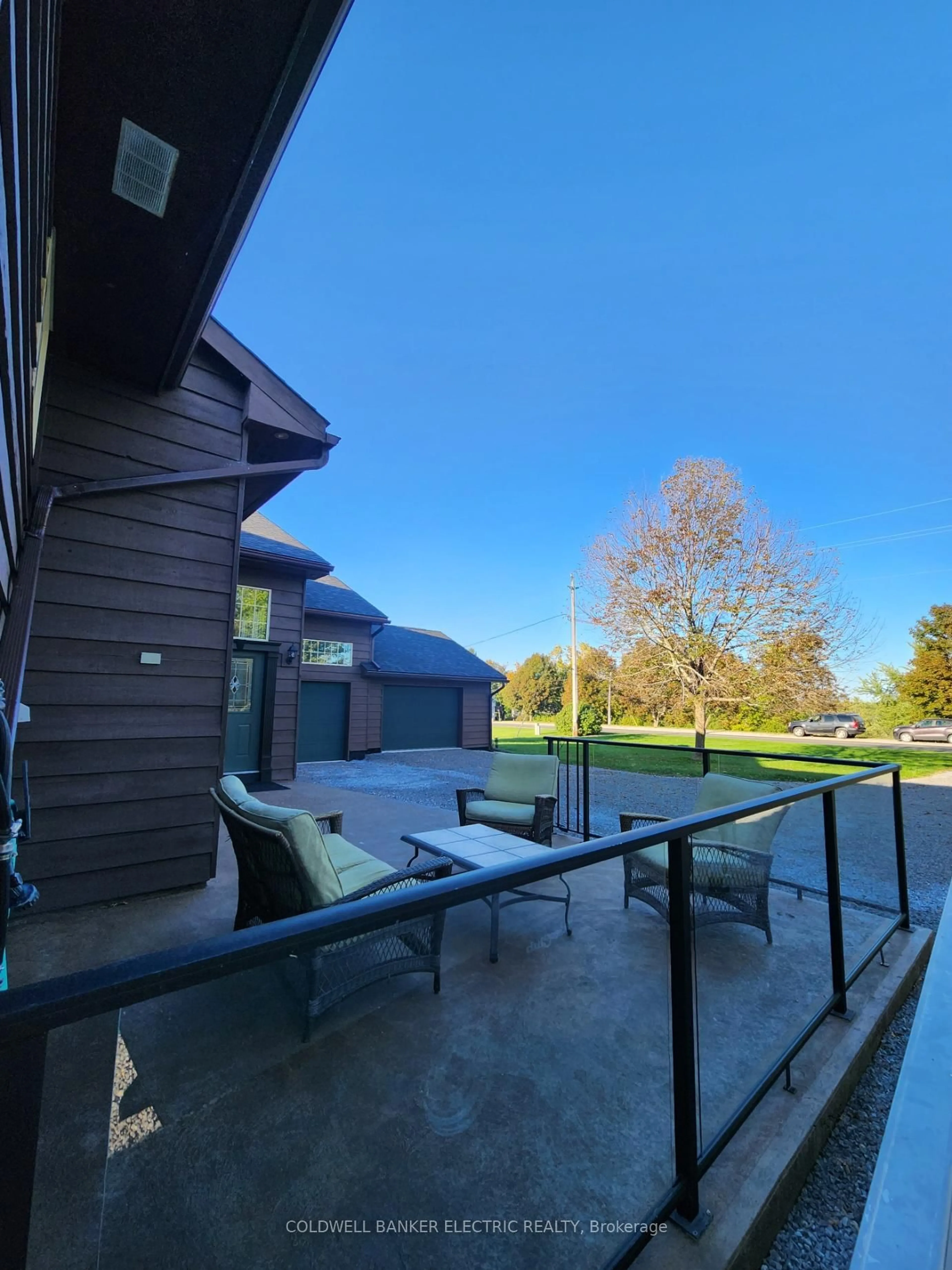 A pic from outside/outdoor area/front of a property/back of a property/a pic from drone, unknown for 1034 Serpent Mounds Rd, Otonabee-South Monaghan Ontario K0L 2G0