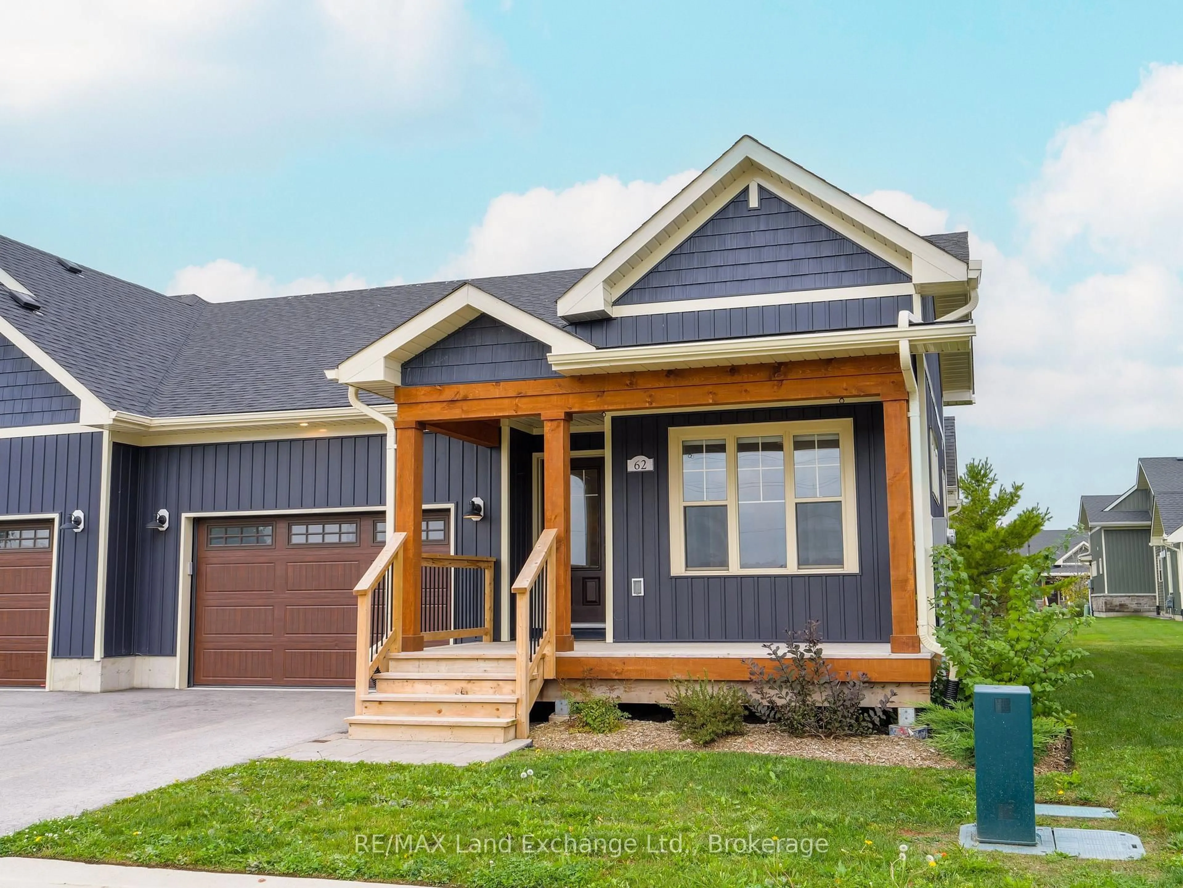 Home with vinyl exterior material, street for 62 Eagle Crt, Saugeen Shores Ontario N0H 2C3