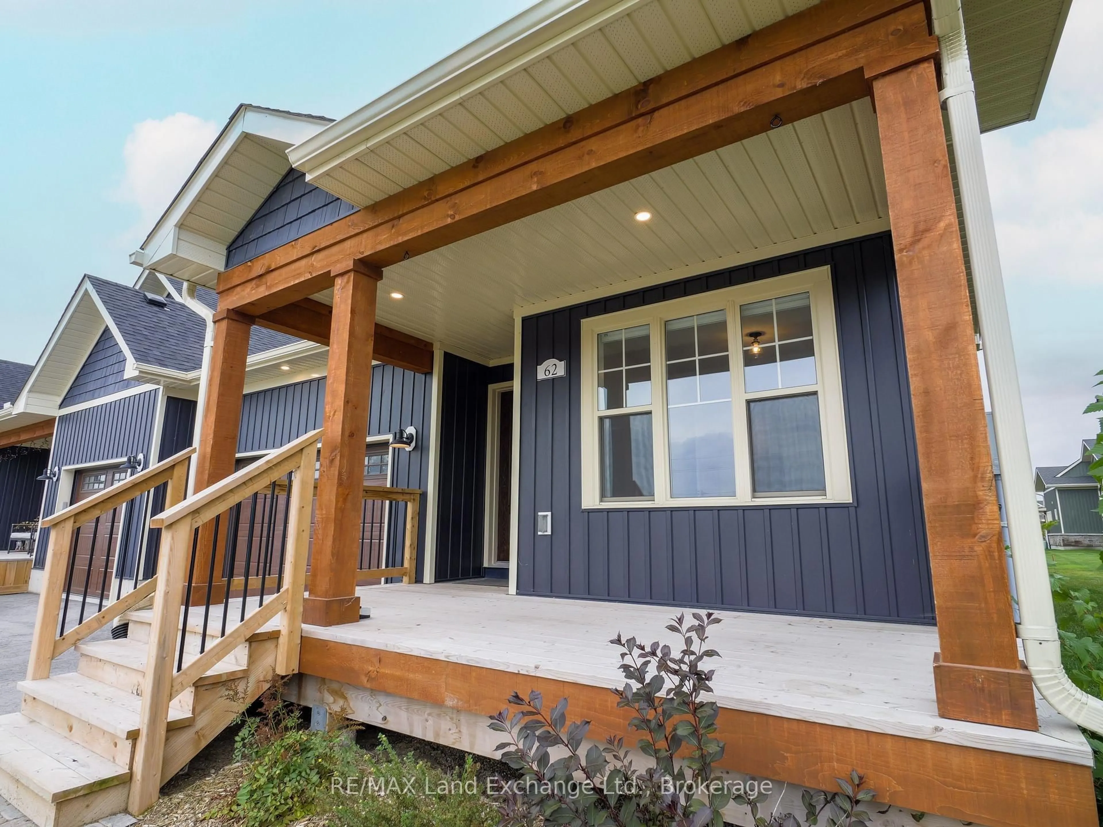 Home with vinyl exterior material, street for 62 Eagle Crt, Saugeen Shores Ontario N0H 2C3