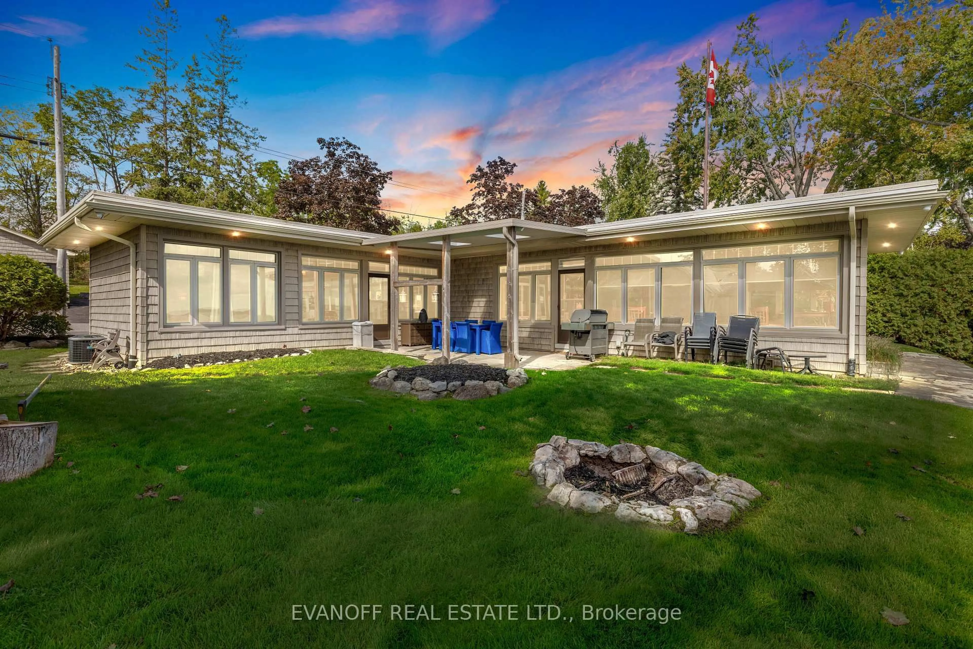 A pic from outside/outdoor area/front of a property/back of a property/a pic from drone, water/lake/river/ocean view for 20 Lakeview Park Rd, Kawartha Lakes Ontario K0M 1G0