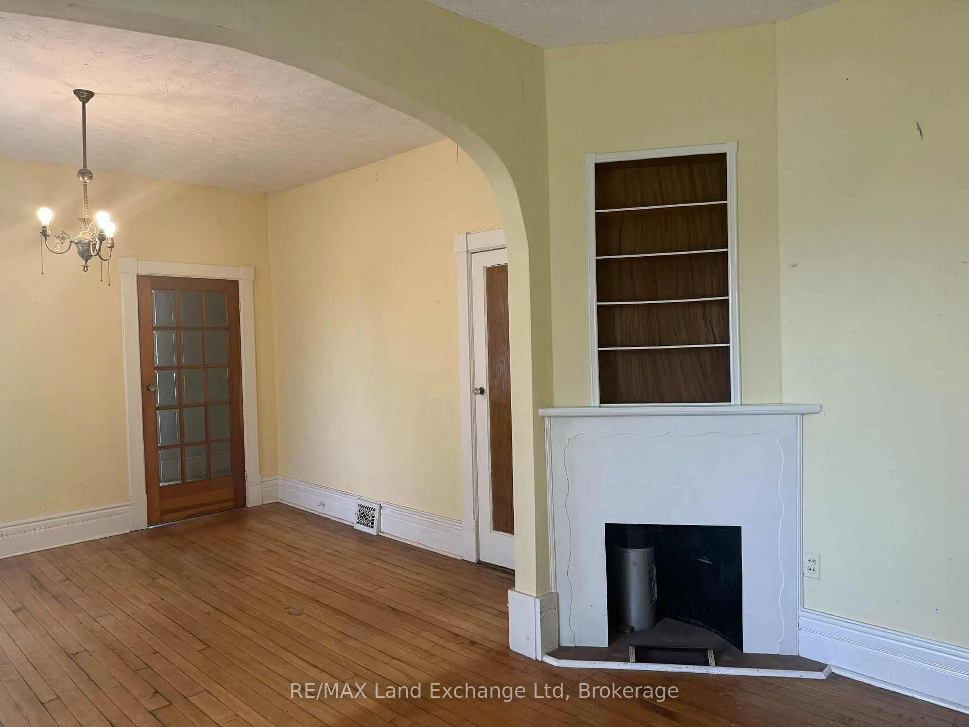A pic of a room for 66 Diagonal Rd, North Huron Ontario N0G 2W0