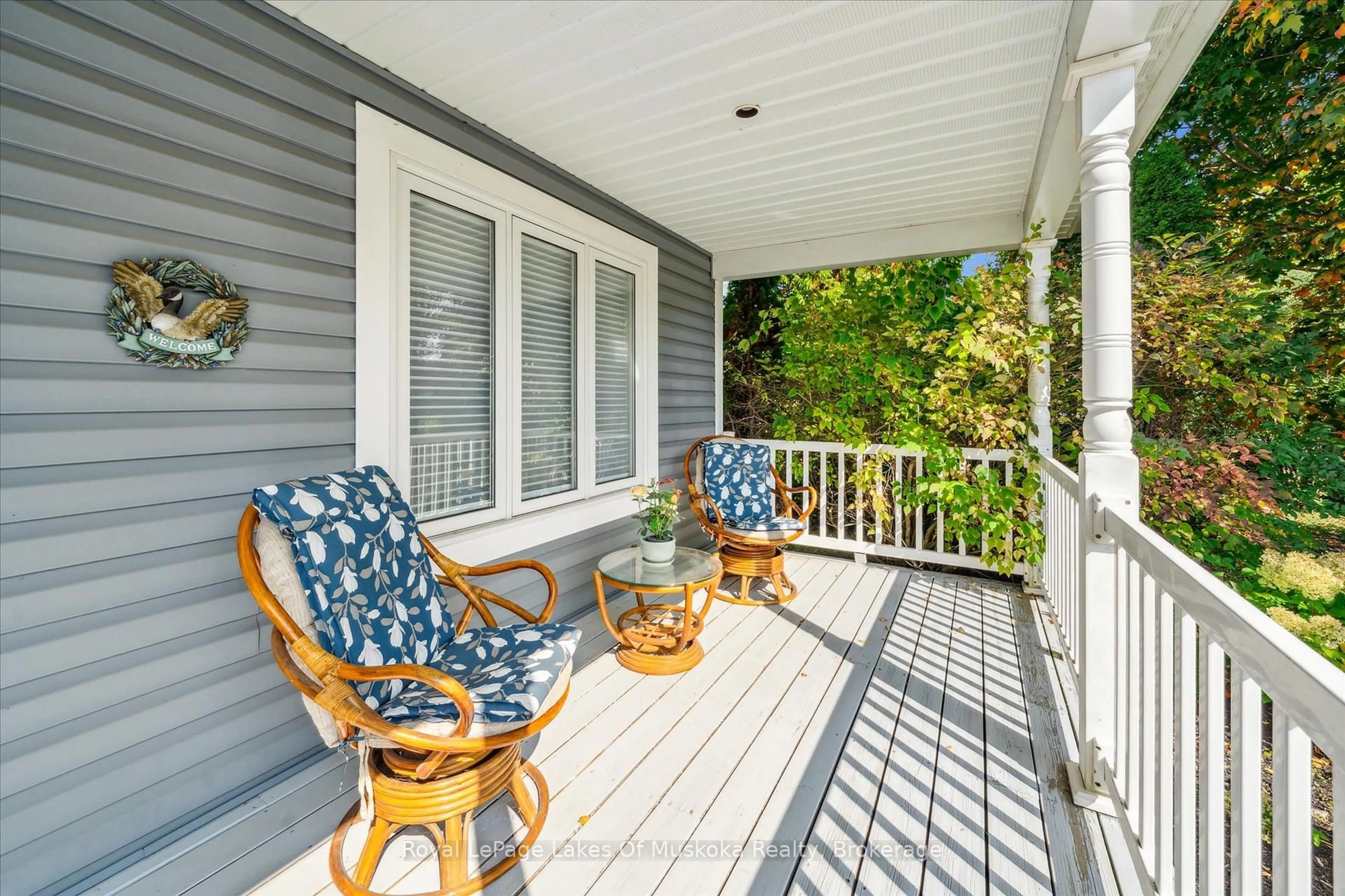 Patio, street for 7 Inveraray Crt, Bracebridge Ontario P1L 2H2