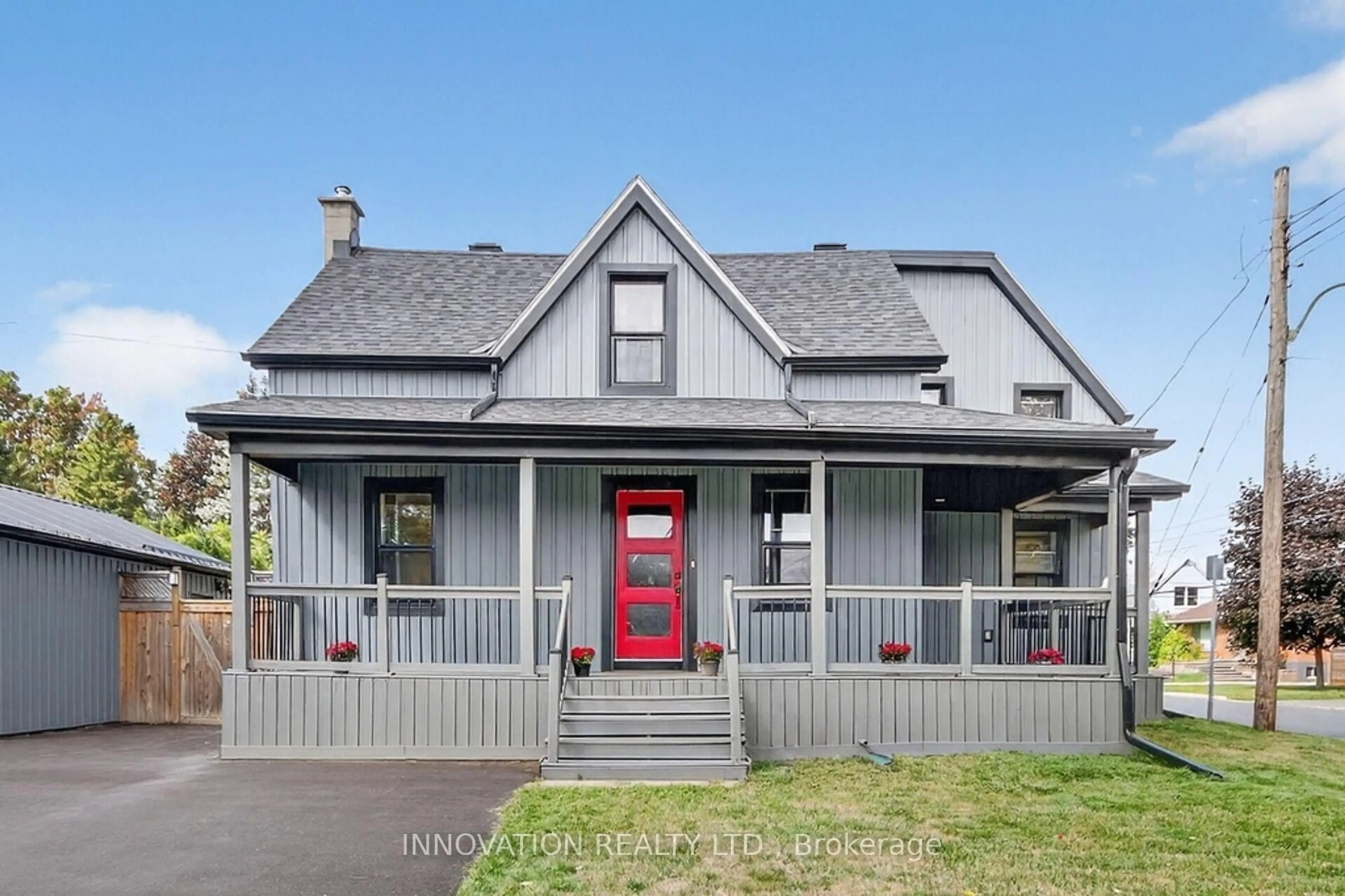 Home with vinyl exterior material, street for 70 Augusta St, South Dundas Ontario K0C 1X0