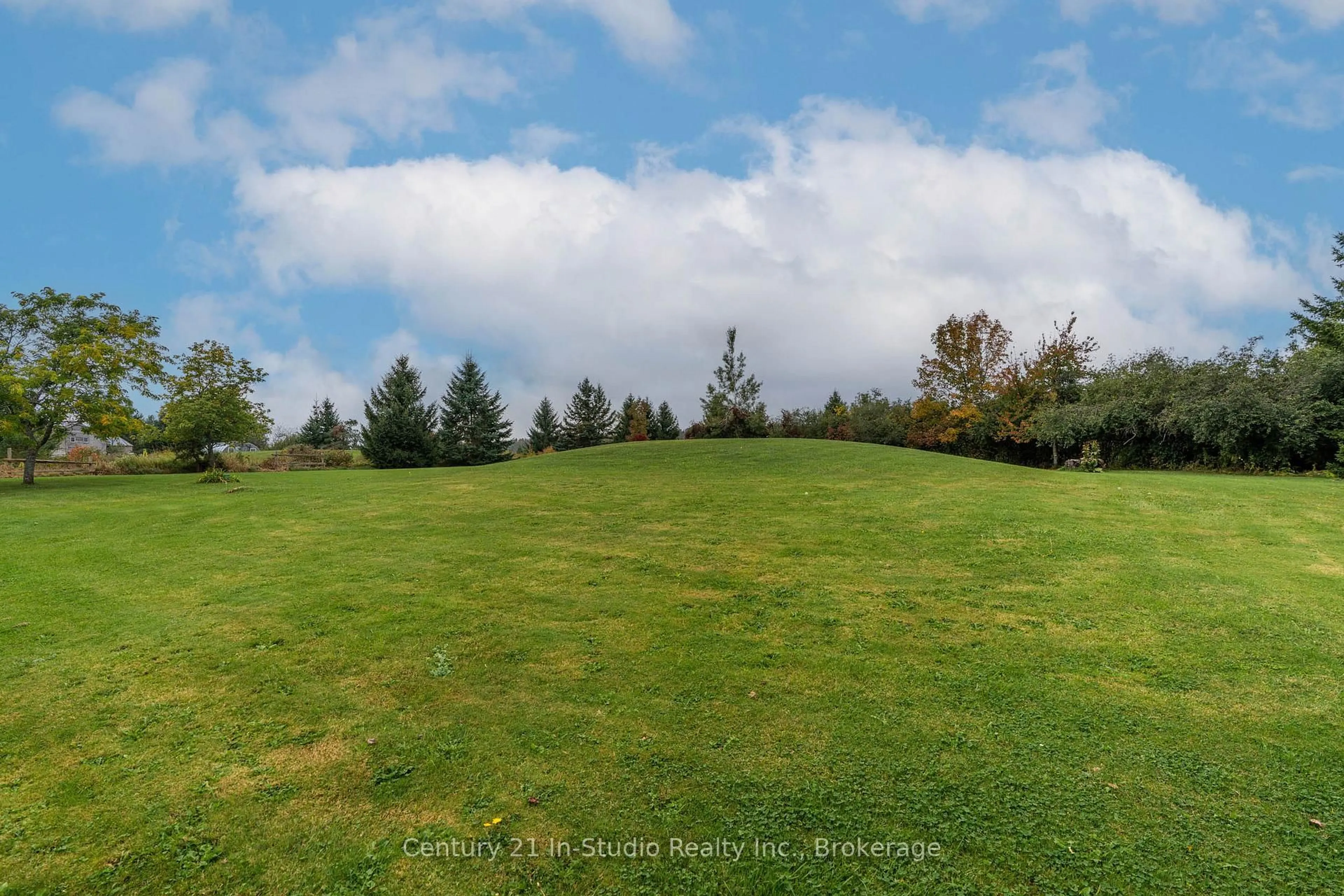 A pic from outside/outdoor area/front of a property/back of a property/a pic from drone, forest/trees view for 618134 Grey 18 Rd, Owen Sound Ontario N4K 5W4