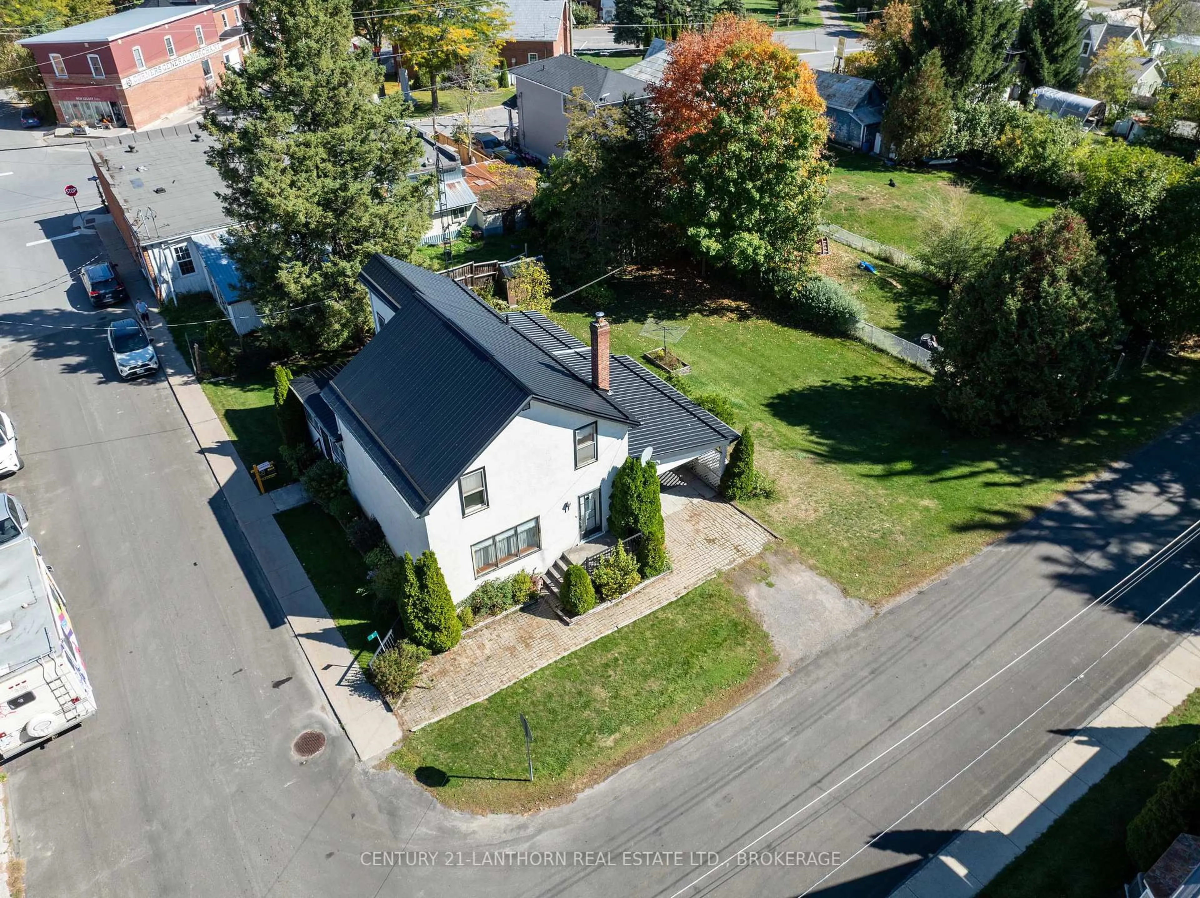 A pic from outside/outdoor area/front of a property/back of a property/a pic from drone, street for 2 Bridge St, Tamworth Ontario K0K 3G0