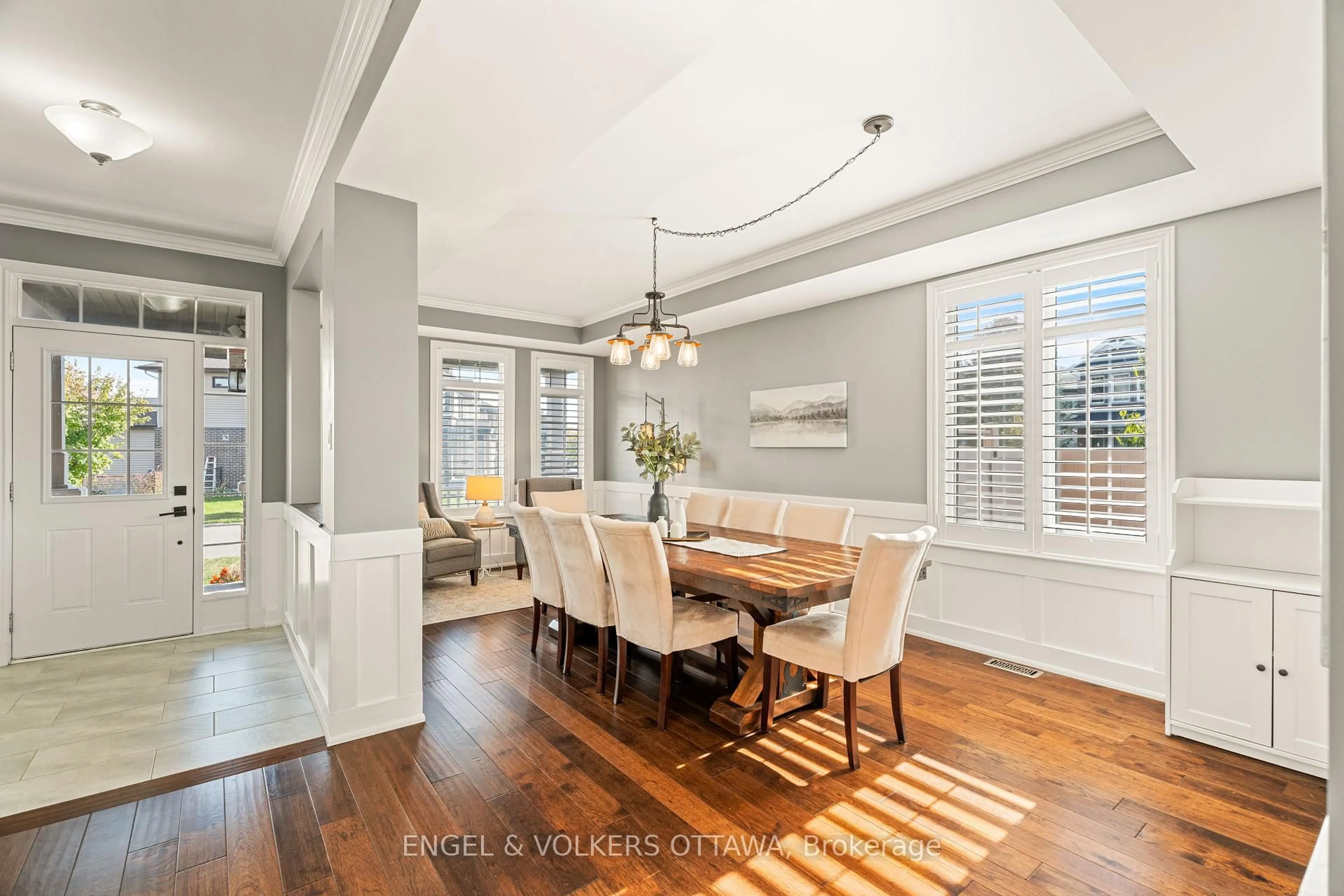 Dining room, unknown for 379 Ardmore St, Ottawa Ontario K4M 0C8