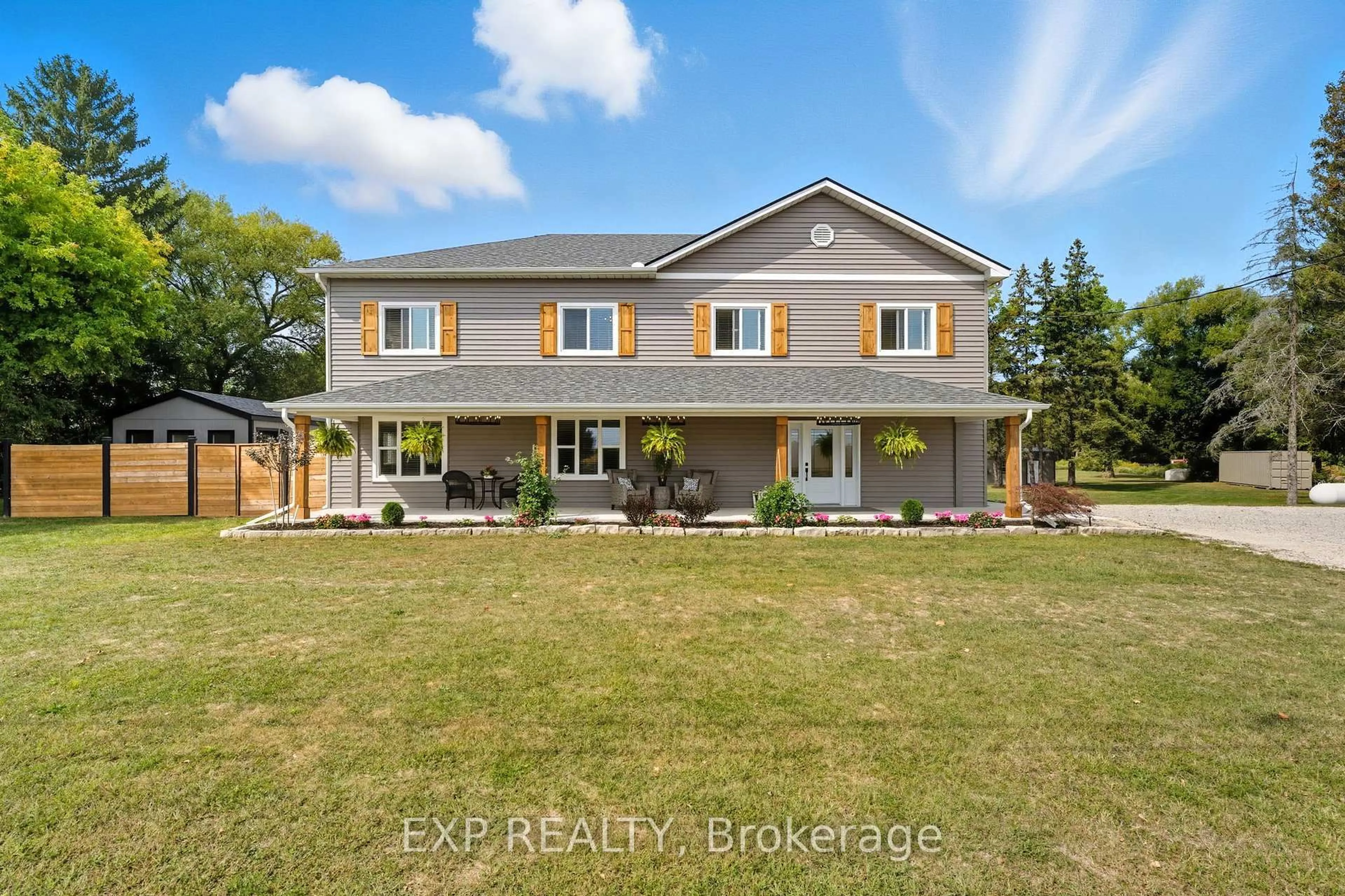 A pic from outside/outdoor area/front of a property/back of a property/a pic from drone, building for 229 Pleasant Ridge Rd, Brant Ontario N3T 5L5