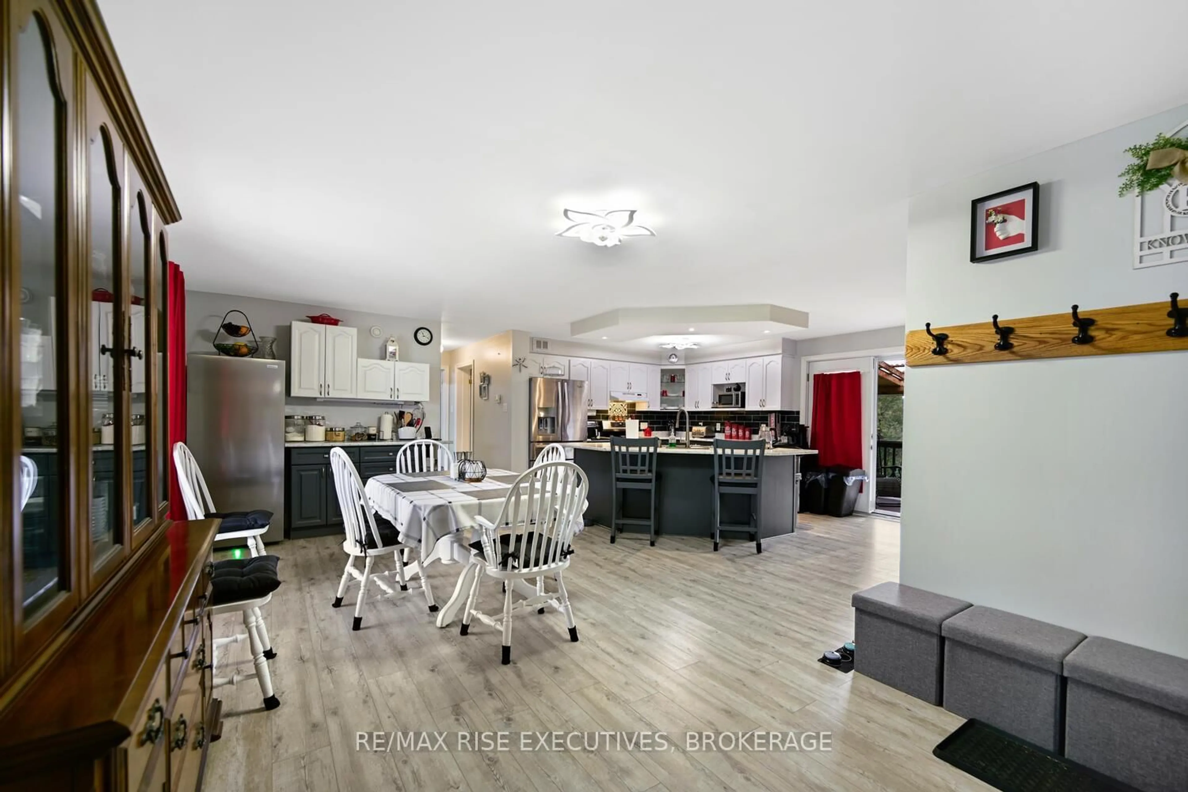 Open concept kitchen, unknown for 25 Park St, Leeds and the Thousand Islands Ontario K0E 1N0