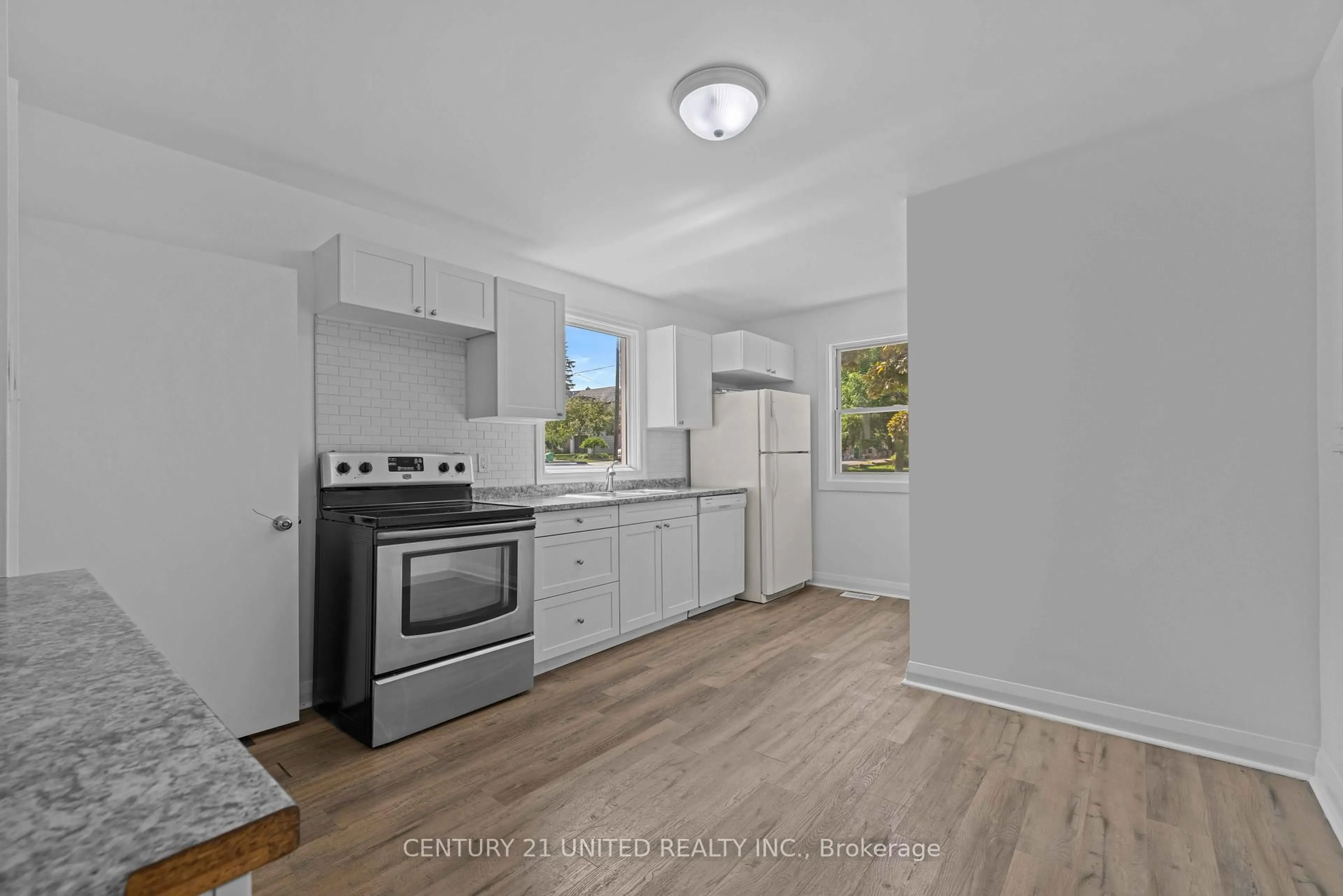 Standard kitchen, unknown for 185 Dumble Ave, Peterborough Ontario K9H 5B3