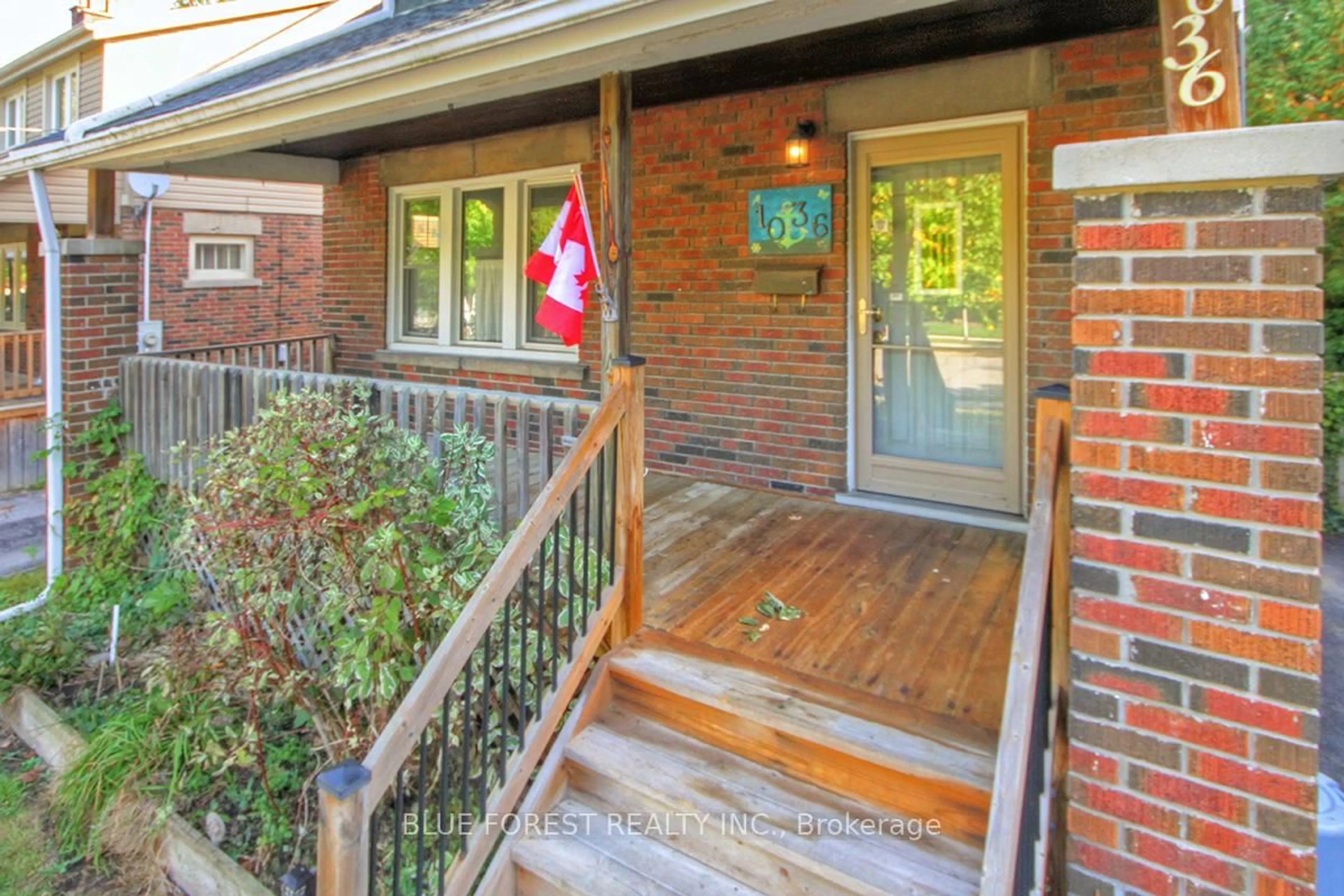 Unknown for 1036 Patricia St, London East Ontario N6A 3V4