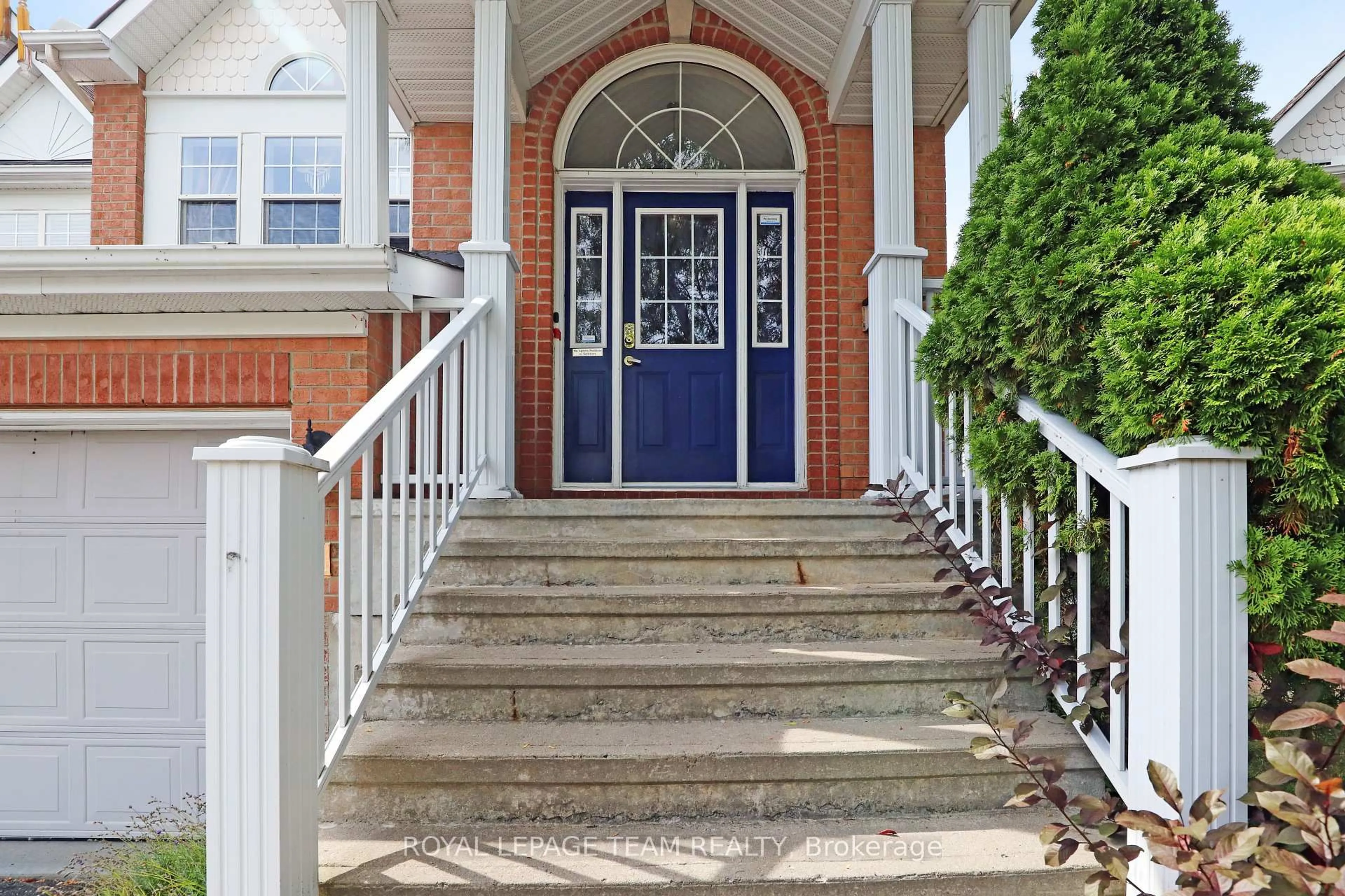 Unknown for 11 Saffron Crt, Ottawa Ontario K2J 4R7
