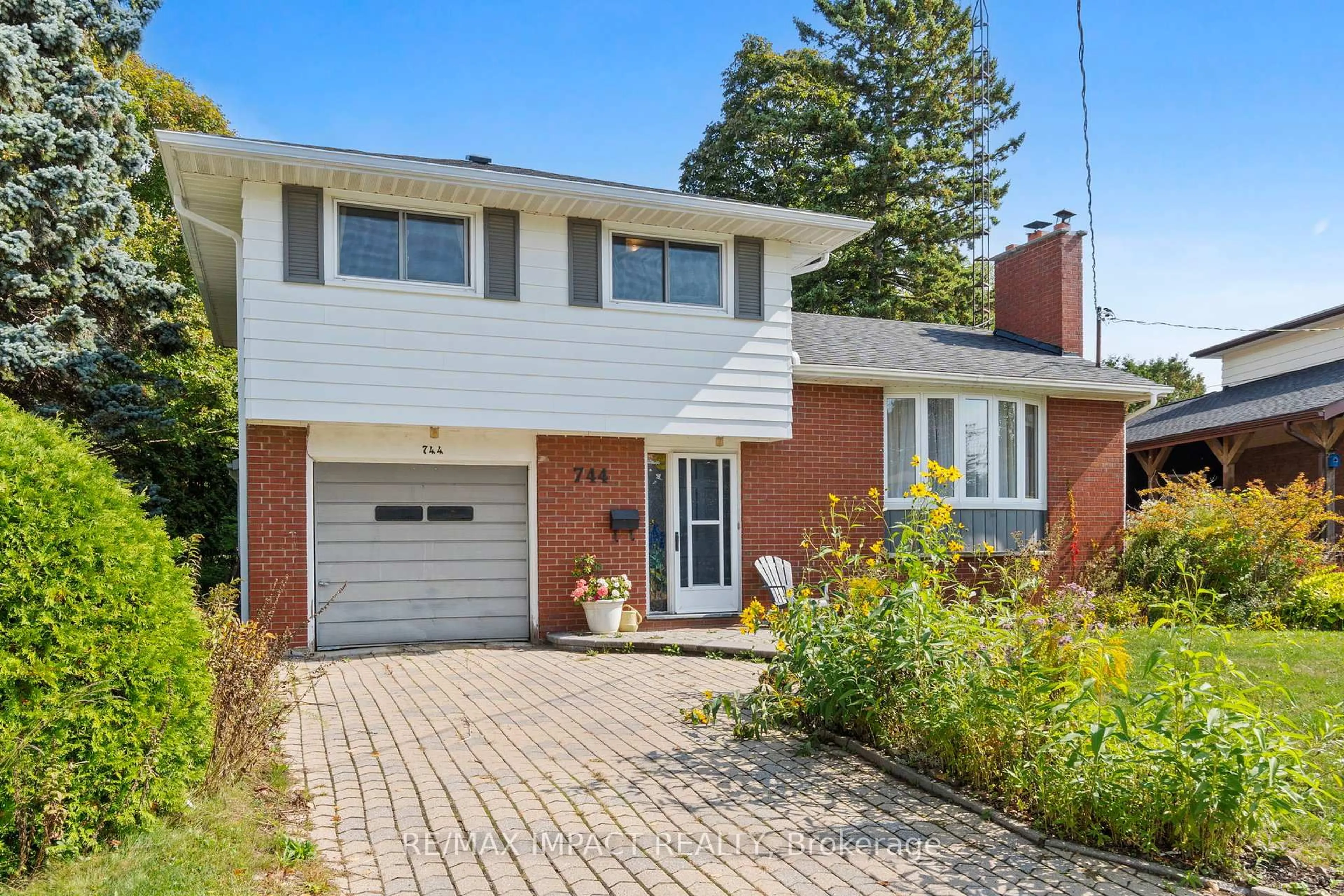 Home with brick exterior material, street for 744 Spragge Cres, Cobourg Ontario K9A 2T5