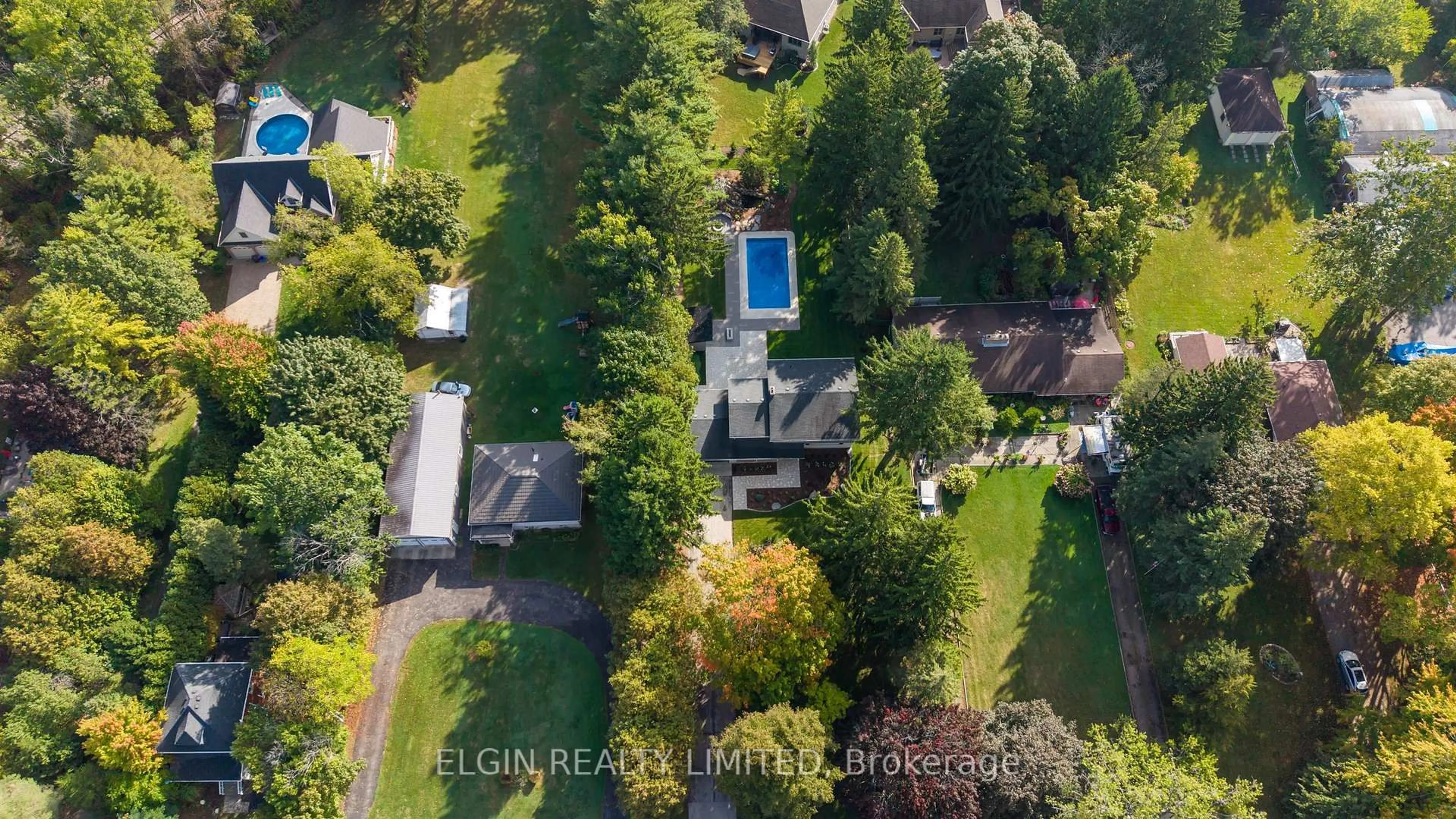 A pic from outside/outdoor area/front of a property/back of a property/a pic from drone, water/lake/river/ocean view for 67 Crescent Ave, Central Elgin Ontario N5P 2K3