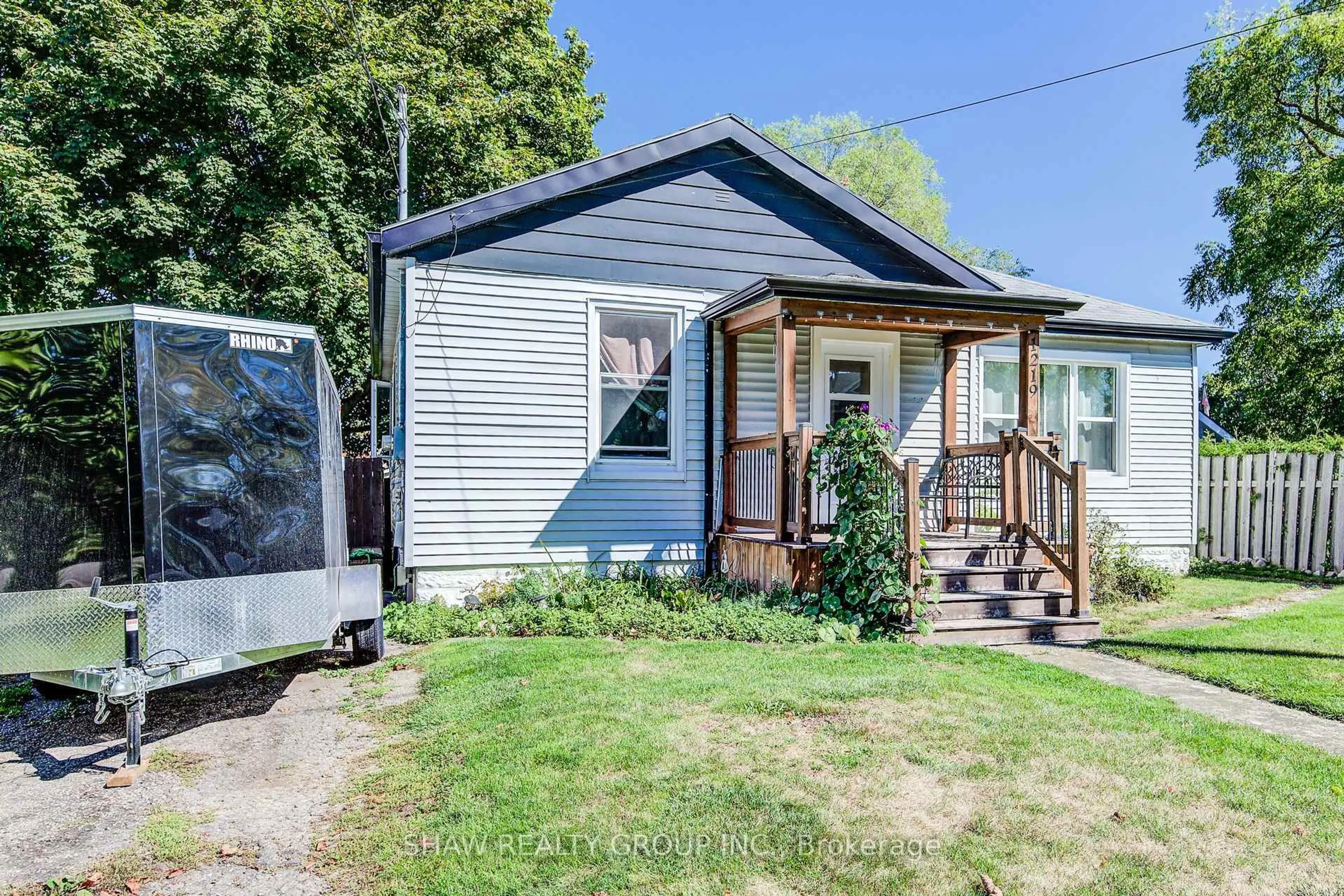 Unknown for 1219 Duke St, Cambridge Ontario N3H 3V8