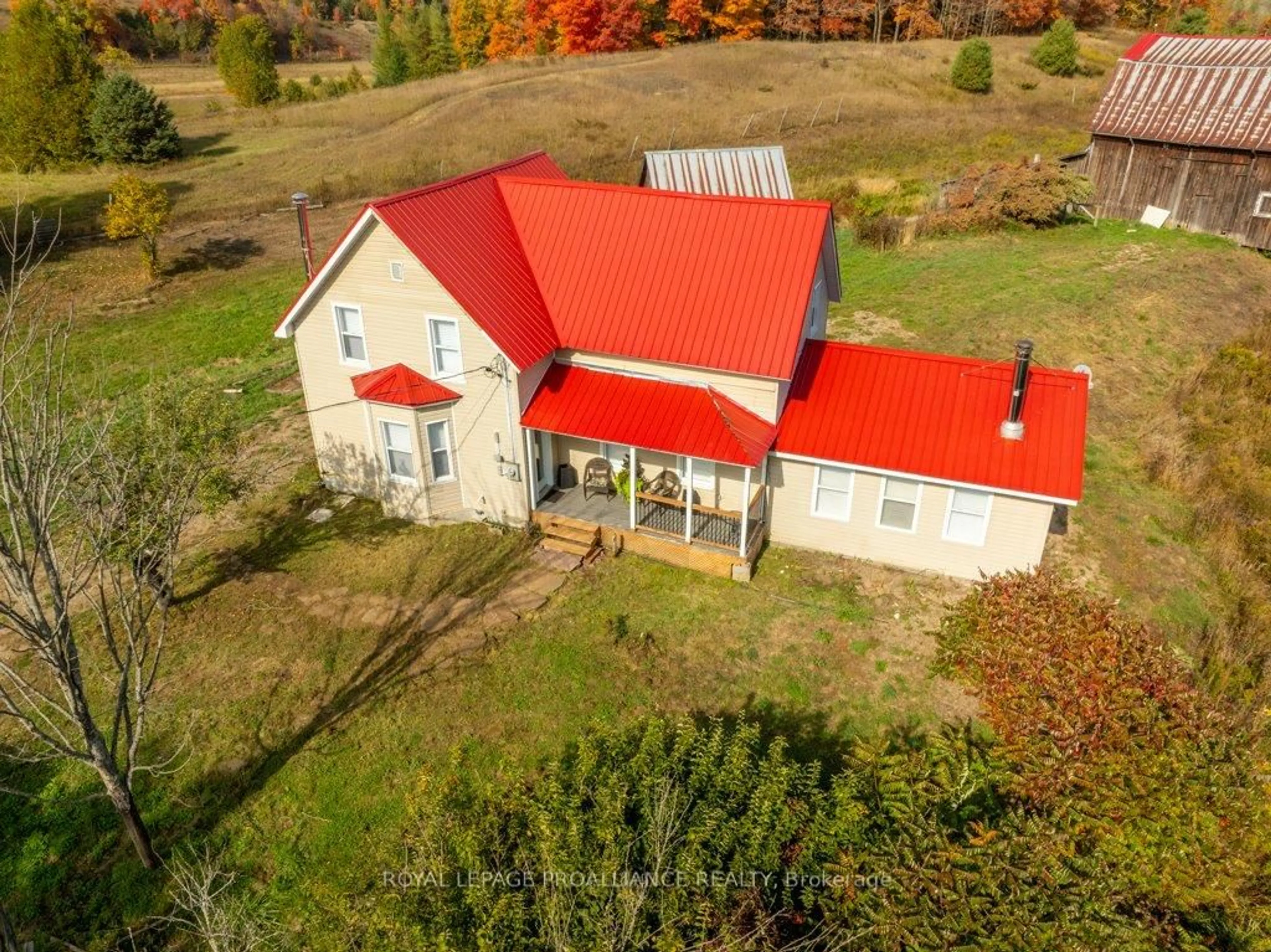 A pic from outside/outdoor area/front of a property/back of a property/a pic from drone, building for 5948 Ardoch Rd, Ardoch Ontario K0H 1C0