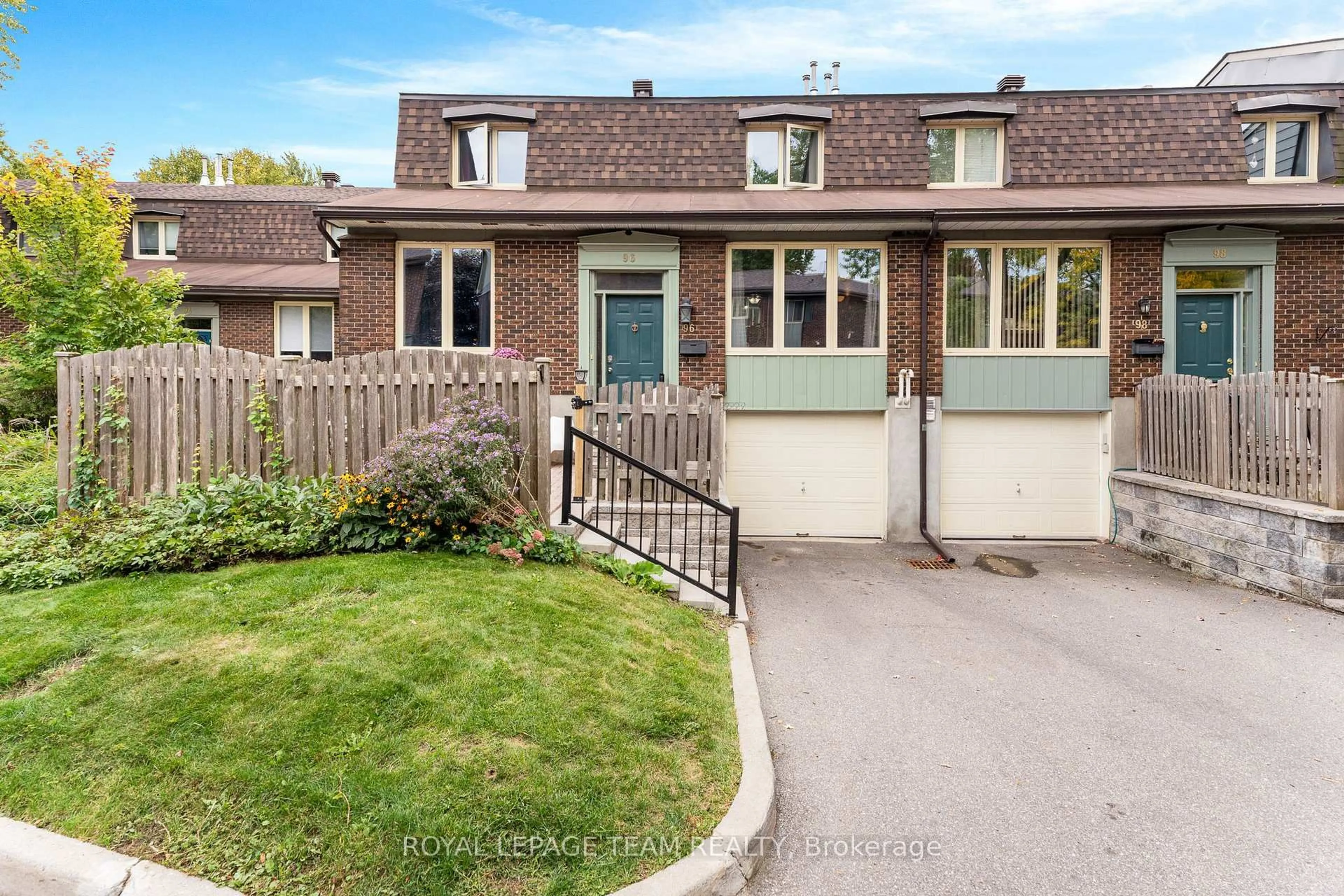 Home with brick exterior material, street for 96 Beachview Private #52, Ottawa Ontario K1V 1M7