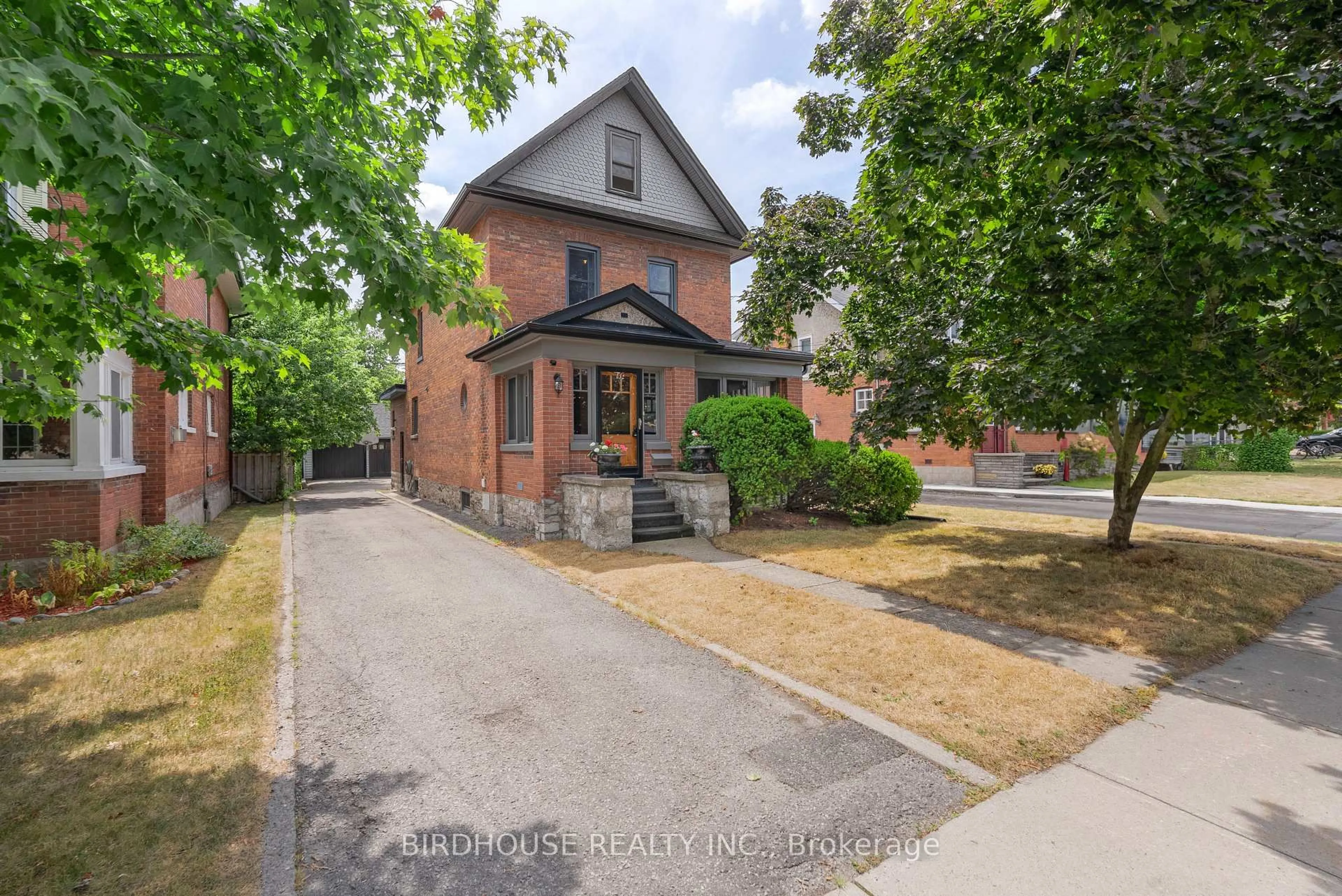 Home with brick exterior material, street for 27 Francis St, Kawartha Lakes Ontario K9V 3R8