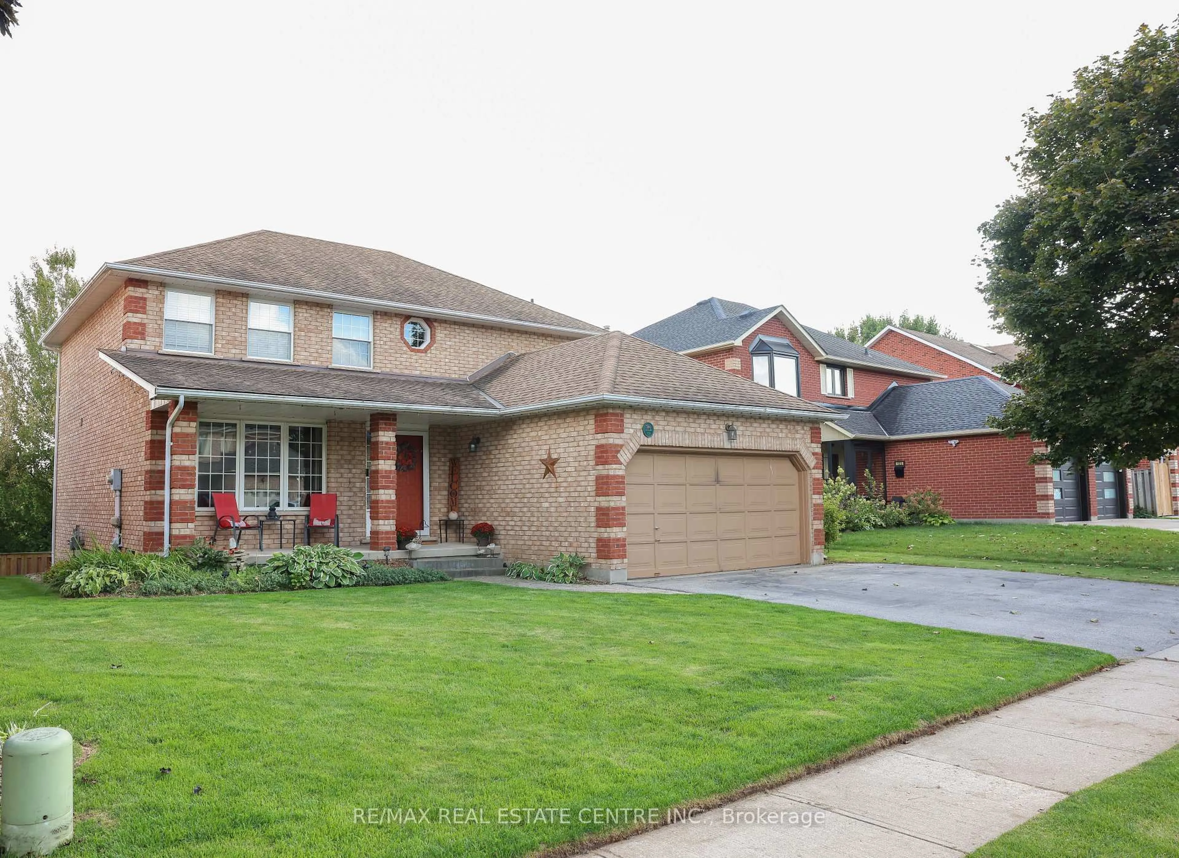 Home with brick exterior material, street for 119 Hume Dr, Cambridge Ontario N1T 1N3