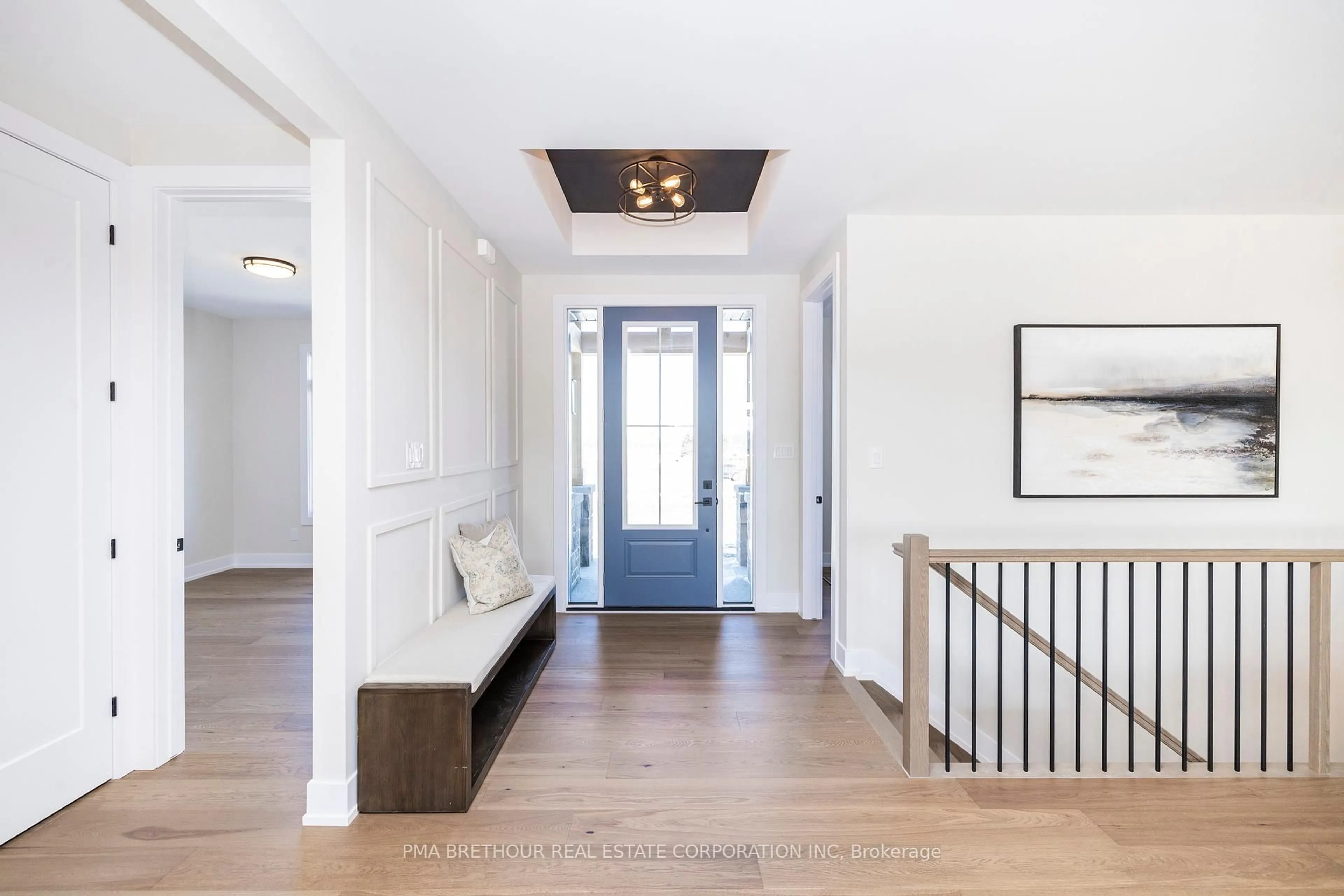 Indoor entryway for 229 Trudeau Cres, Russell Ontario K4R 1E5