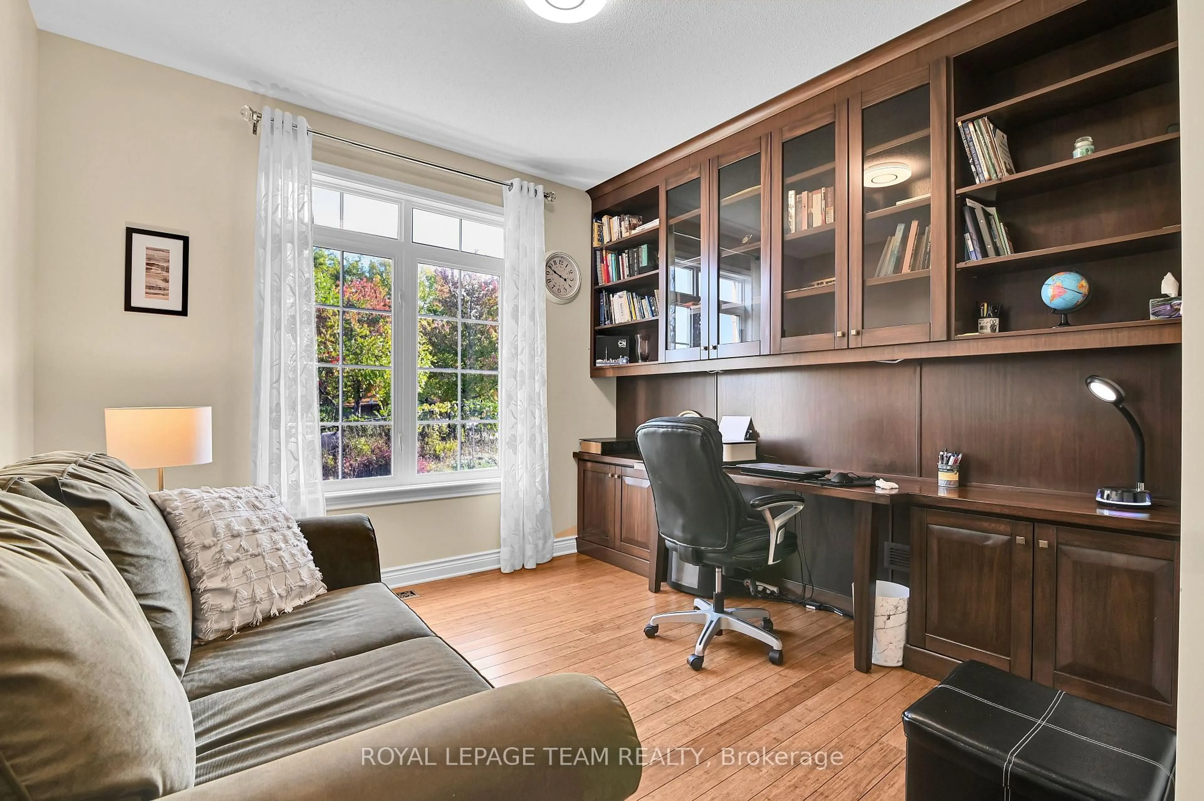 A pic of a room for 756 Kilbirnie Dr, Ottawa Ontario K2J 0M2