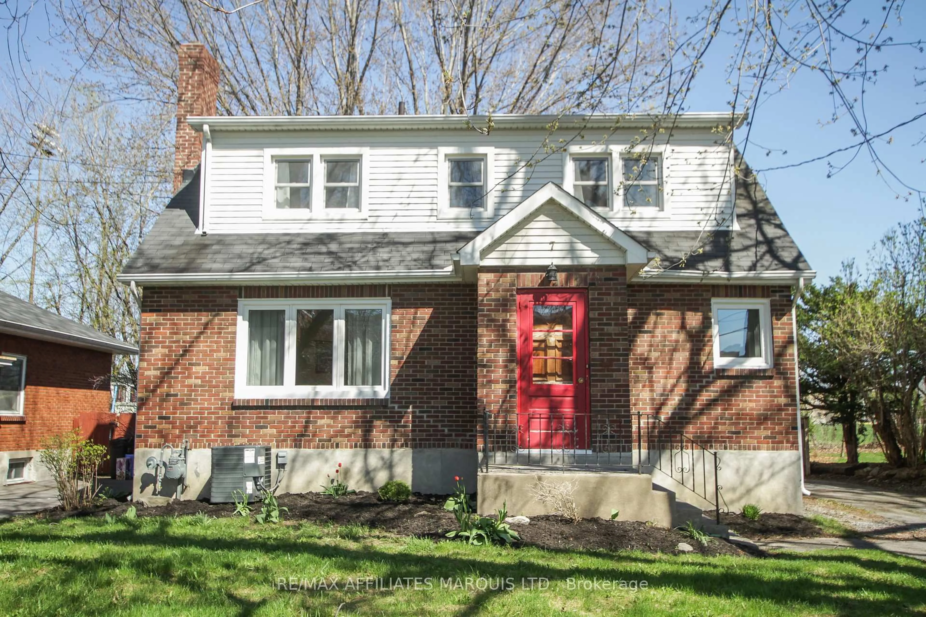 Home with brick exterior material, street for 7 Old Orchard Ave, Cornwall Ontario K6H 2H1