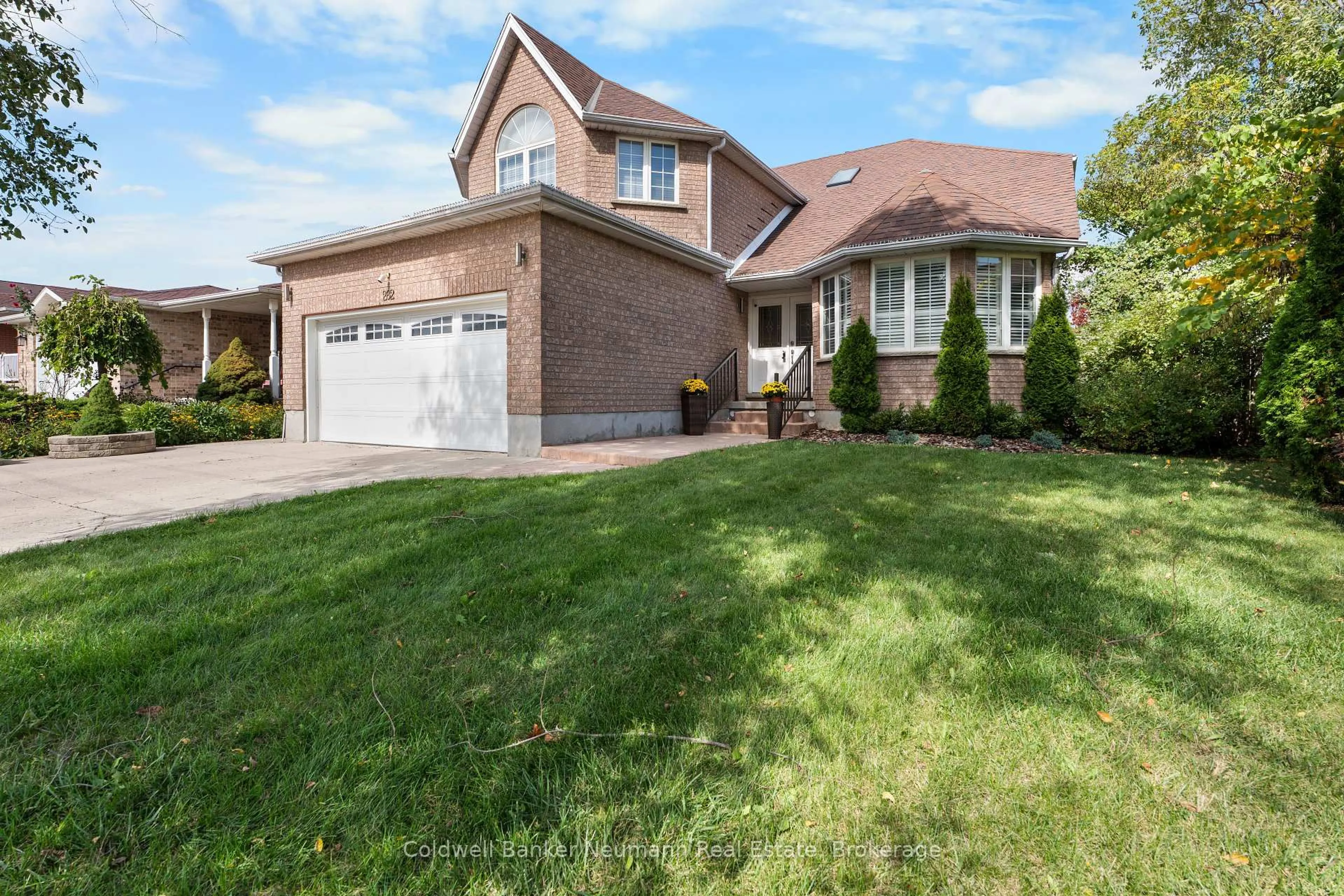 Home with brick exterior material, street for 282 Imperial Rd, Guelph Ontario N1K 1V5