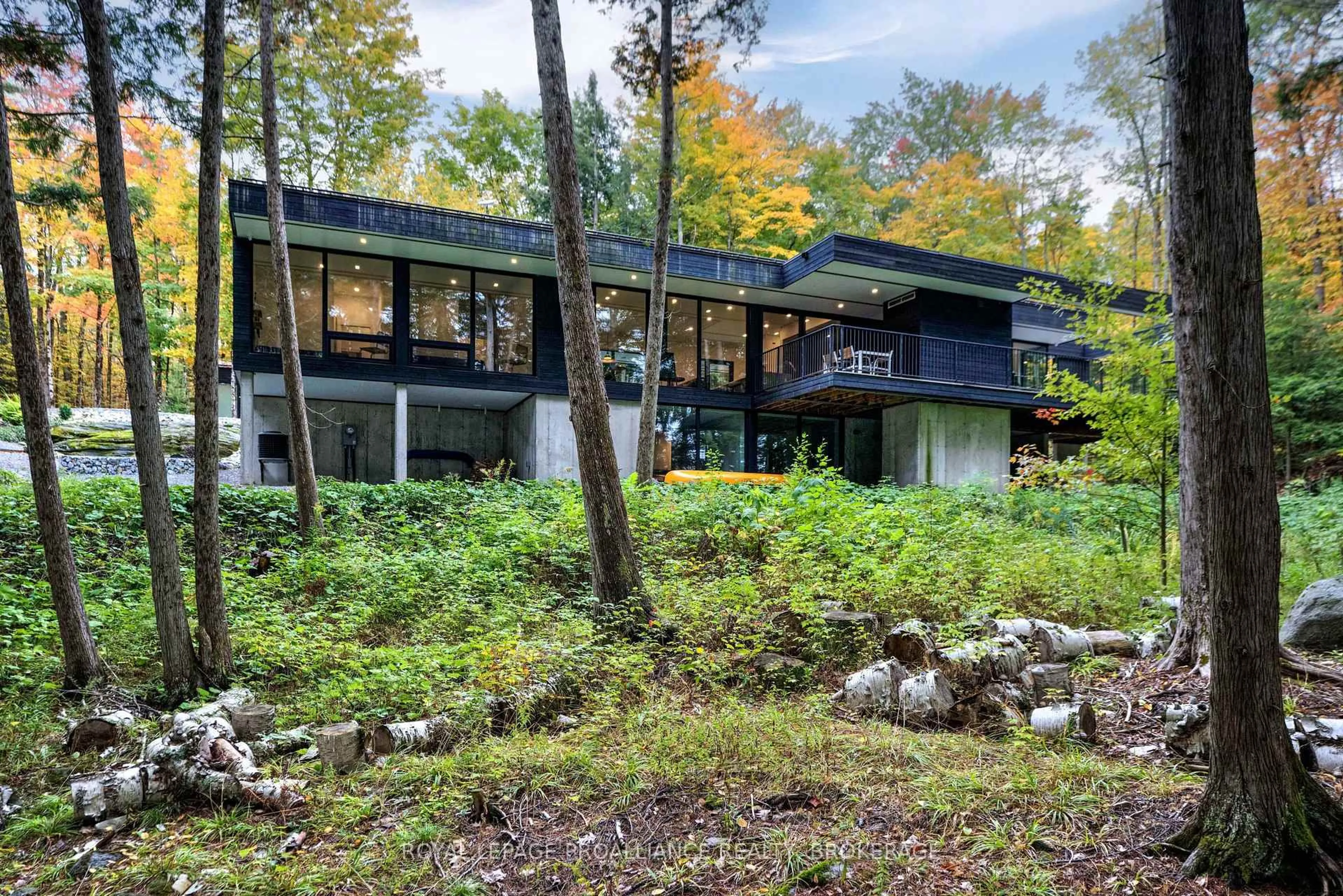 Home with vinyl exterior material, forest/trees view for 1175 Nordic Rd, Arden Ontario K0H 1B0