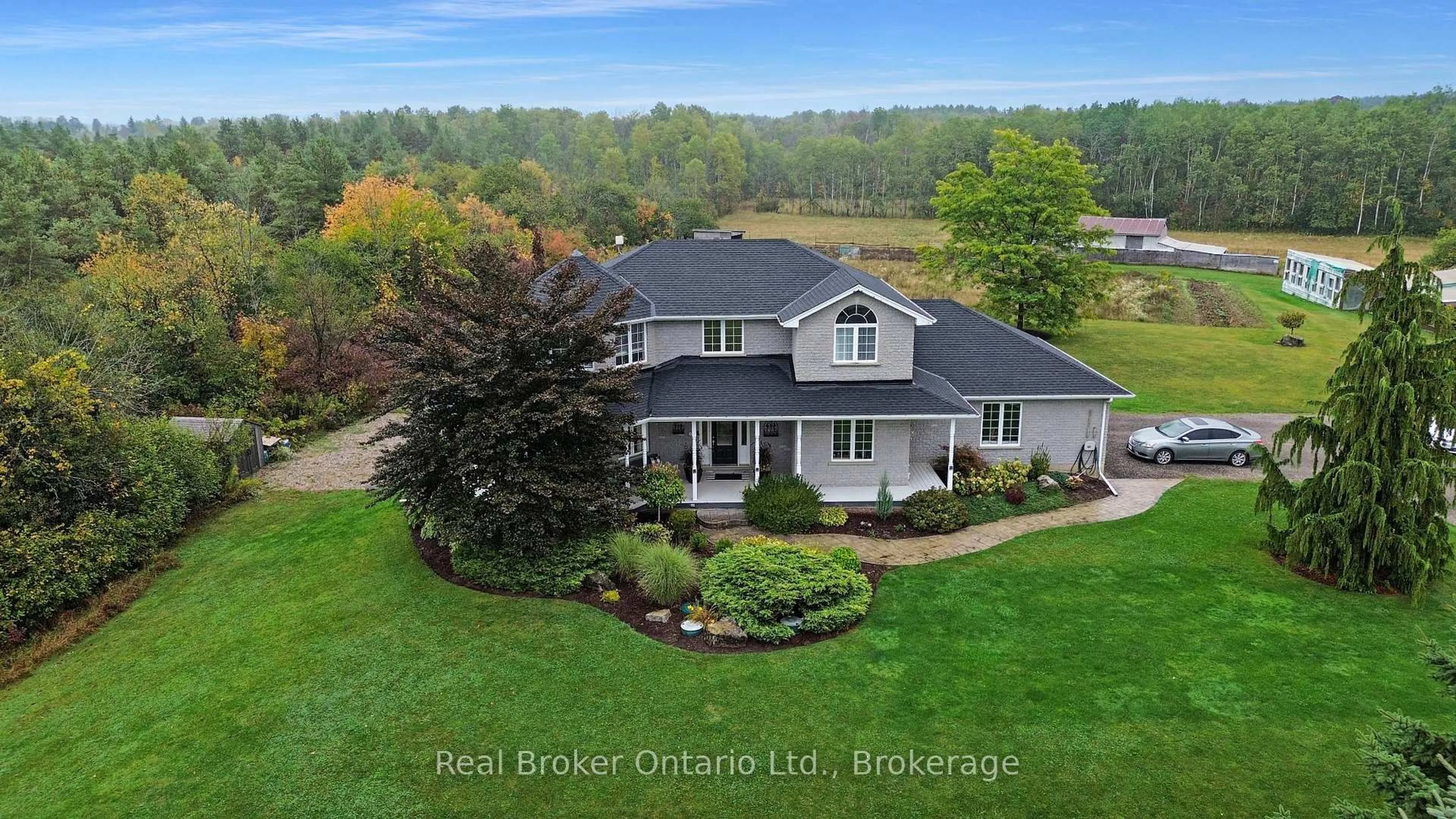A pic from outside/outdoor area/front of a property/back of a property/a pic from drone, water/lake/river/ocean view for 1295 Sheffield Rd, North Dumfries Ontario N1R 5S2