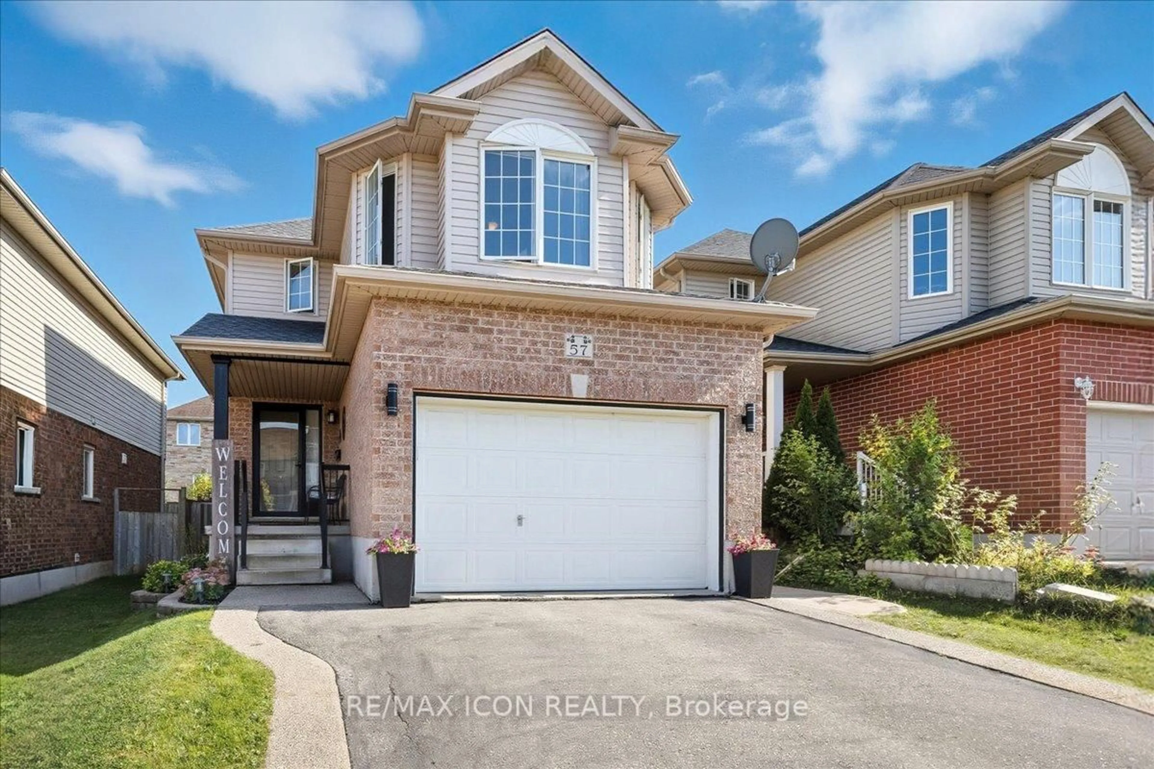 Home with brick exterior material, street for 57 Tweedsdale St, Kitchener Ontario N2R 1W2