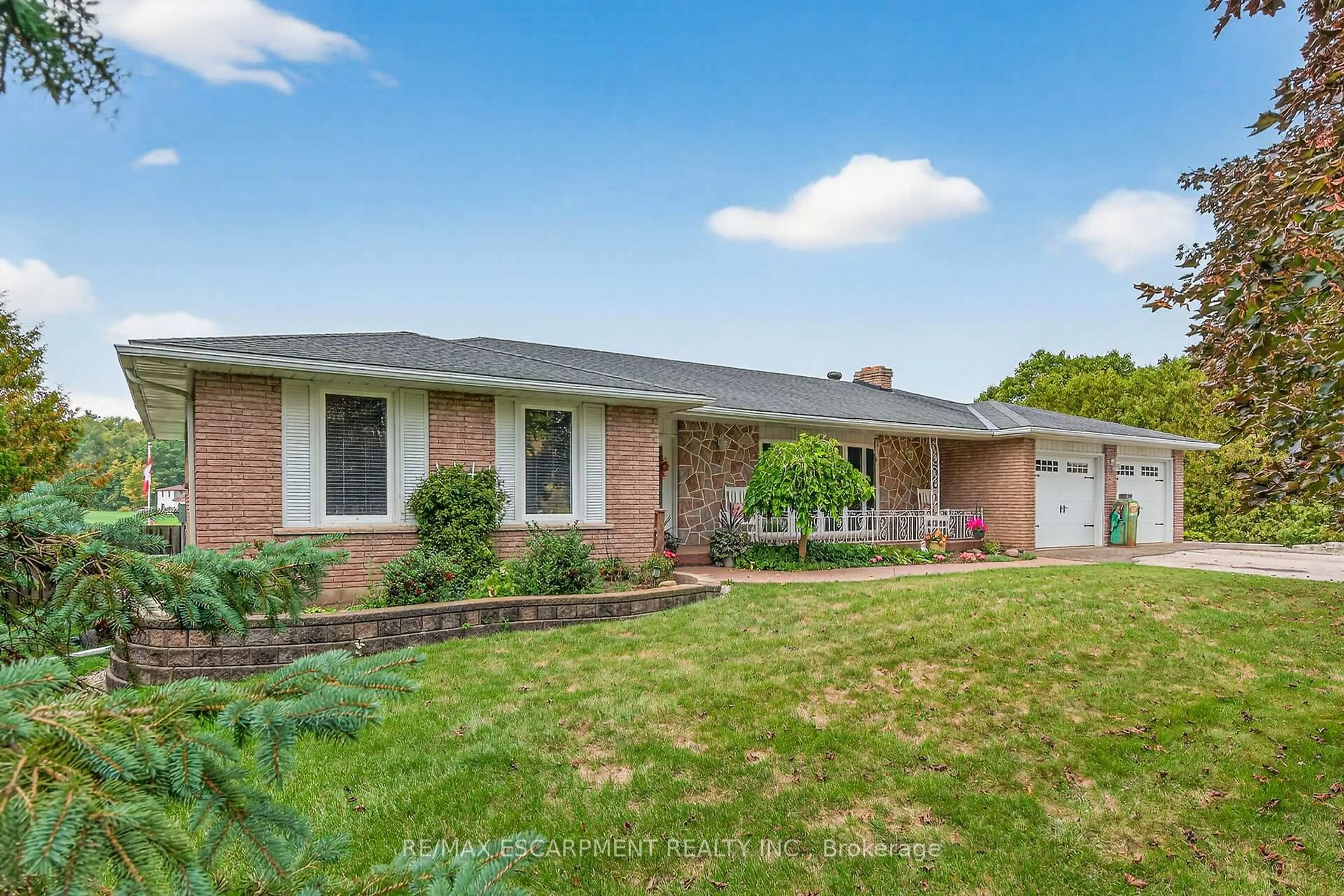 Home with brick exterior material, street for 2320 HENDERSHOT Rd, Hamilton Ontario L0R 1C0
