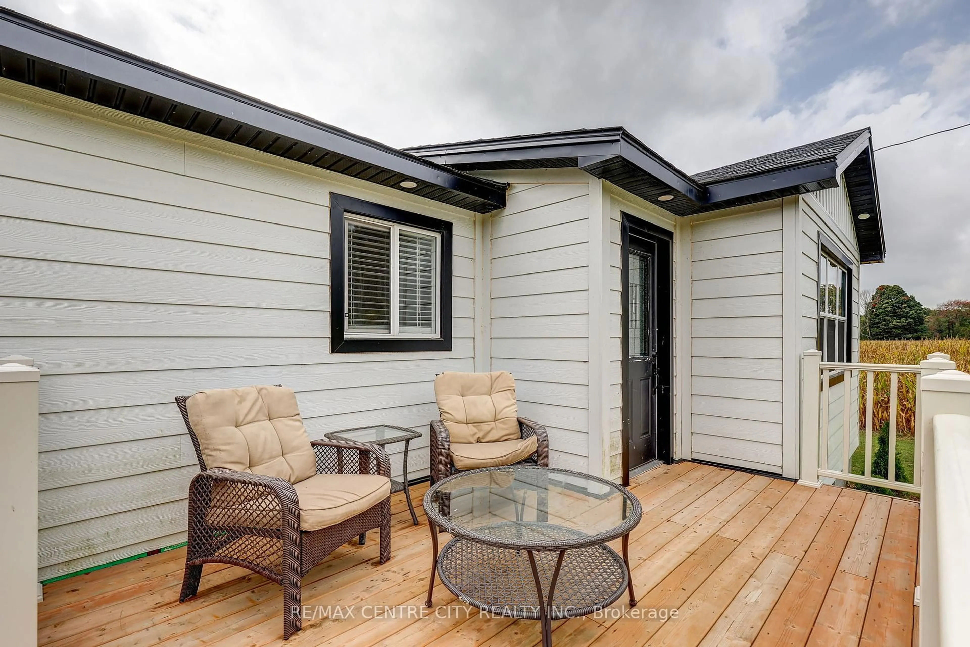 Patio, unknown for 57761 Glen Erie Line, Bayham Ontario N0J 1Z0